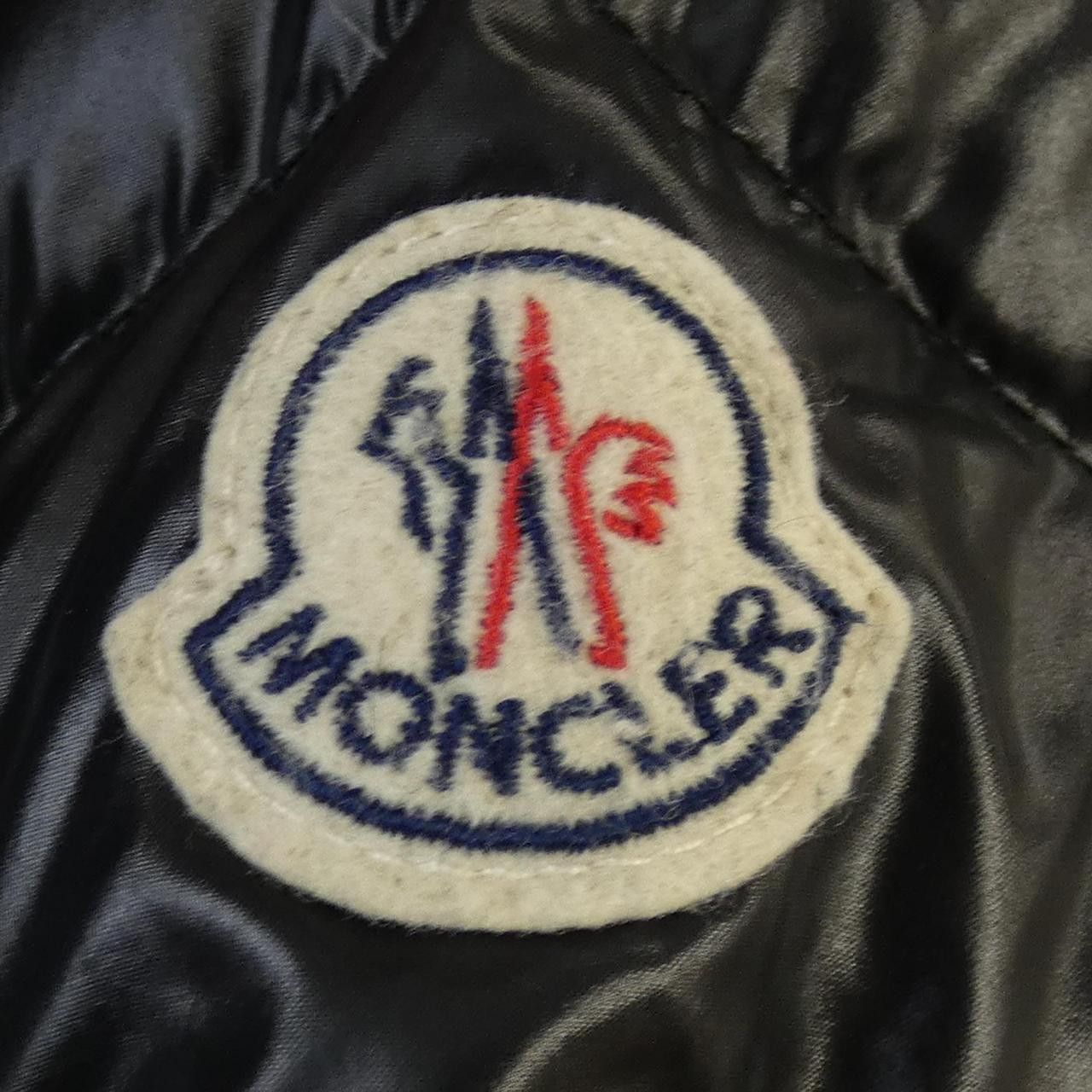 Moncler Moncler Moncler FULMAR Blue Frost Fox Down Coat Natural Material Outerwear FULMAR DUTY FREE for USA Size ONE SIZE - 8 Thumbnail