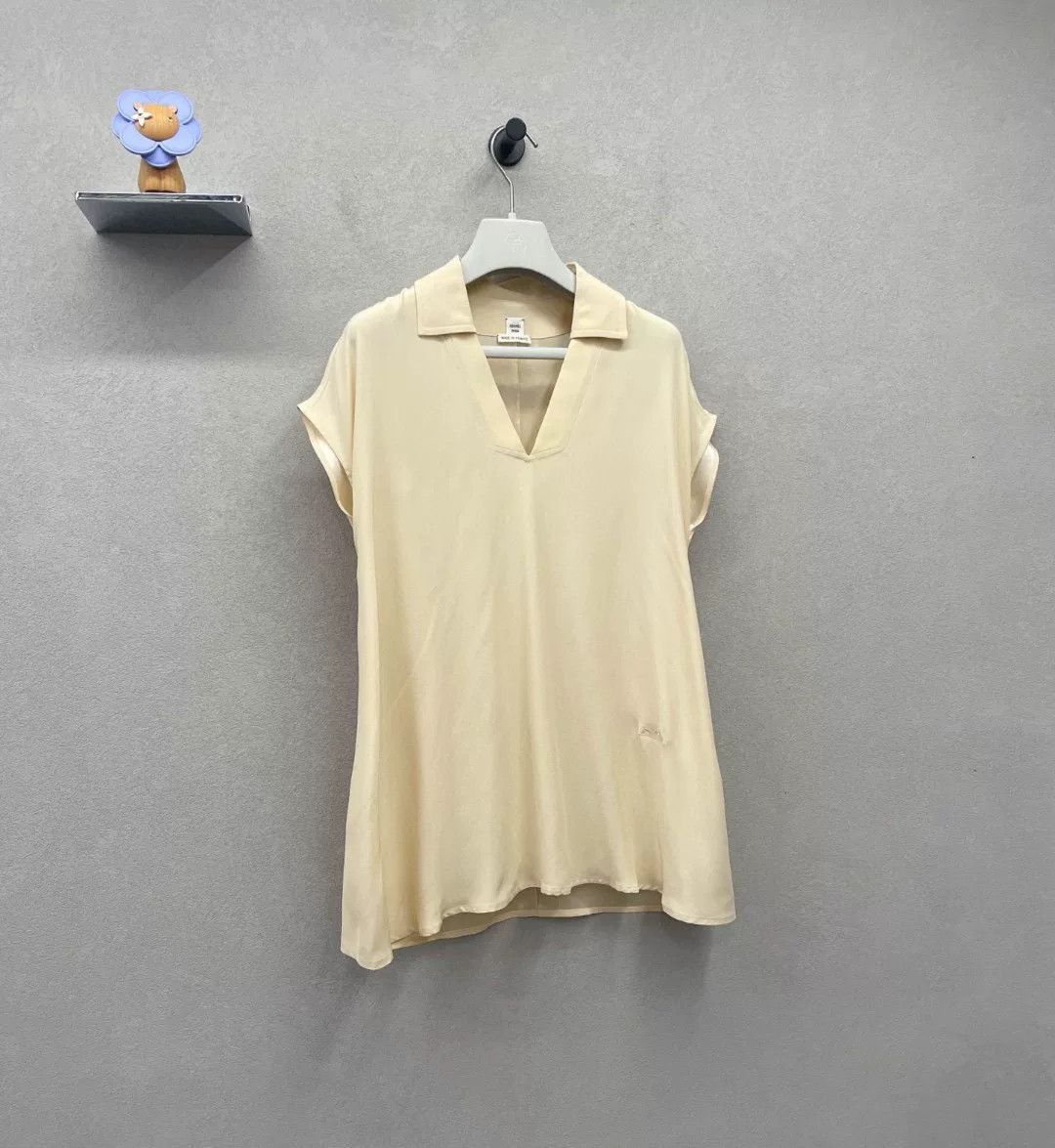 Hermes Hermes Beige V-neck Dress Size US S / EU 44-46 / 1 - 3 Thumbnail