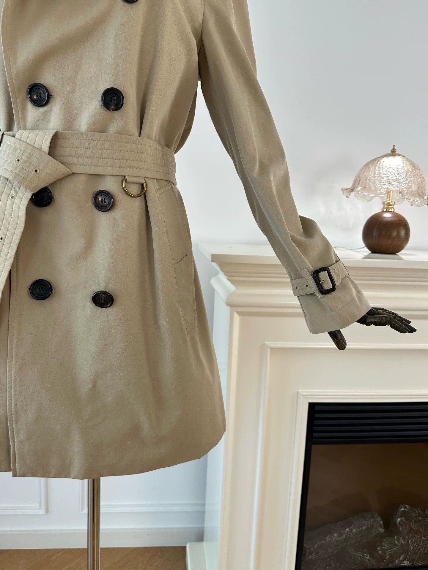 Burberry Burberry Chelsea Double-Breasted Trench Coat Size US XL / EU 56 / 4 - 3 Thumbnail