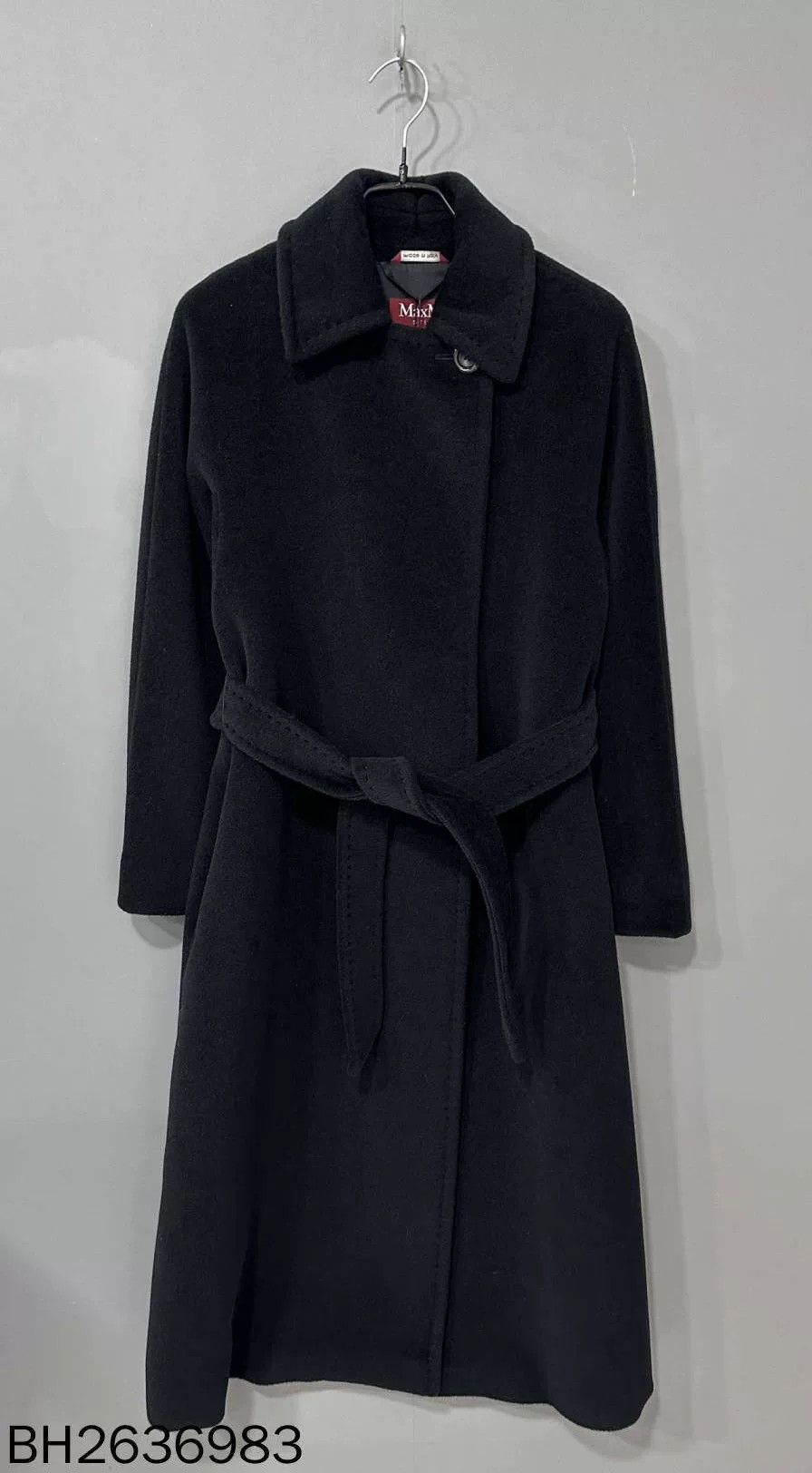 Max Mara black wool coat from MaxMara Size US S / EU 44-46 / 1 - 2 Thumbnail