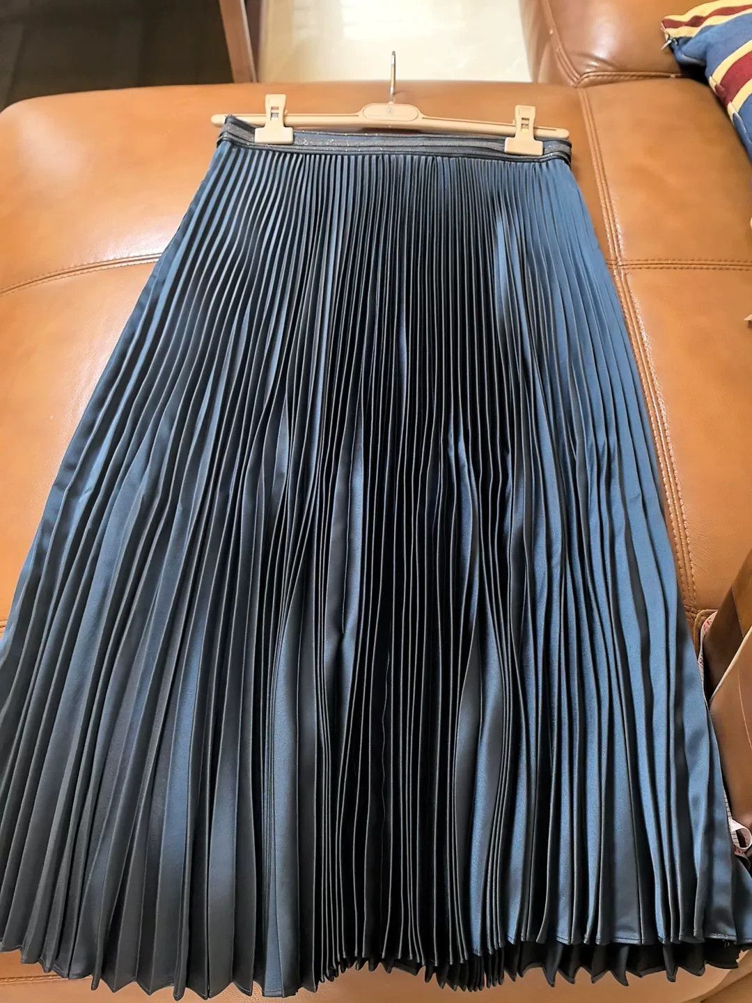 Brunello Cucinelli Brunello Cucinelli Pleated Skirt Size US 44 / EU 60 - 2 Thumbnail