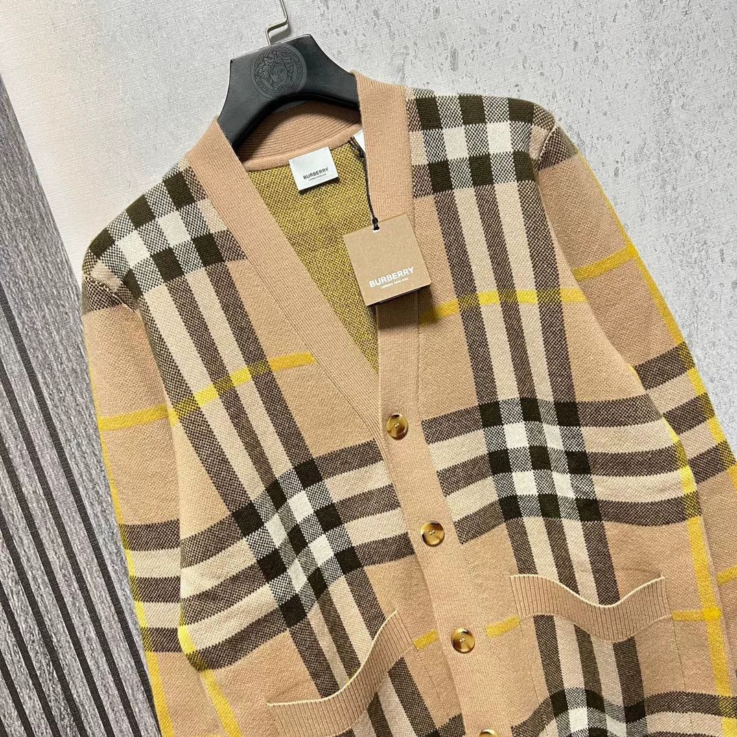 Burberry Burberry Men's Wool Plaid Cardigan Size US XS / EU 42 / 0 - 3 Thumbnail
