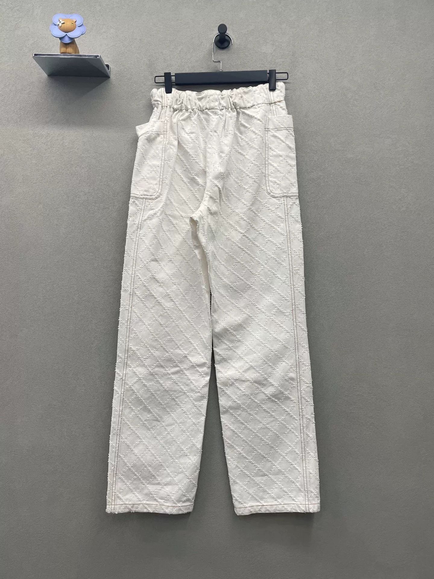 Chanel Chanel White Straight Jeans Size US 36 / EU 52 - 2 Thumbnail