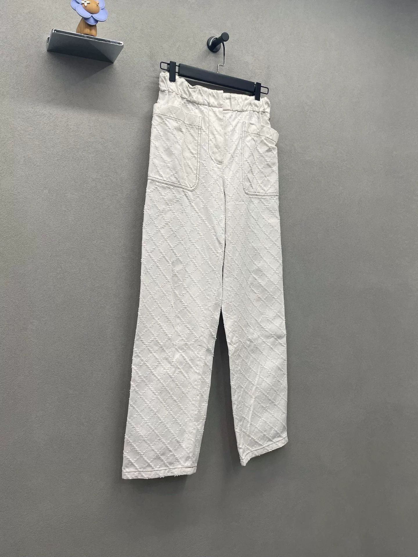 Chanel Chanel White Straight Jeans Size US 36 / EU 52 - 3 Thumbnail