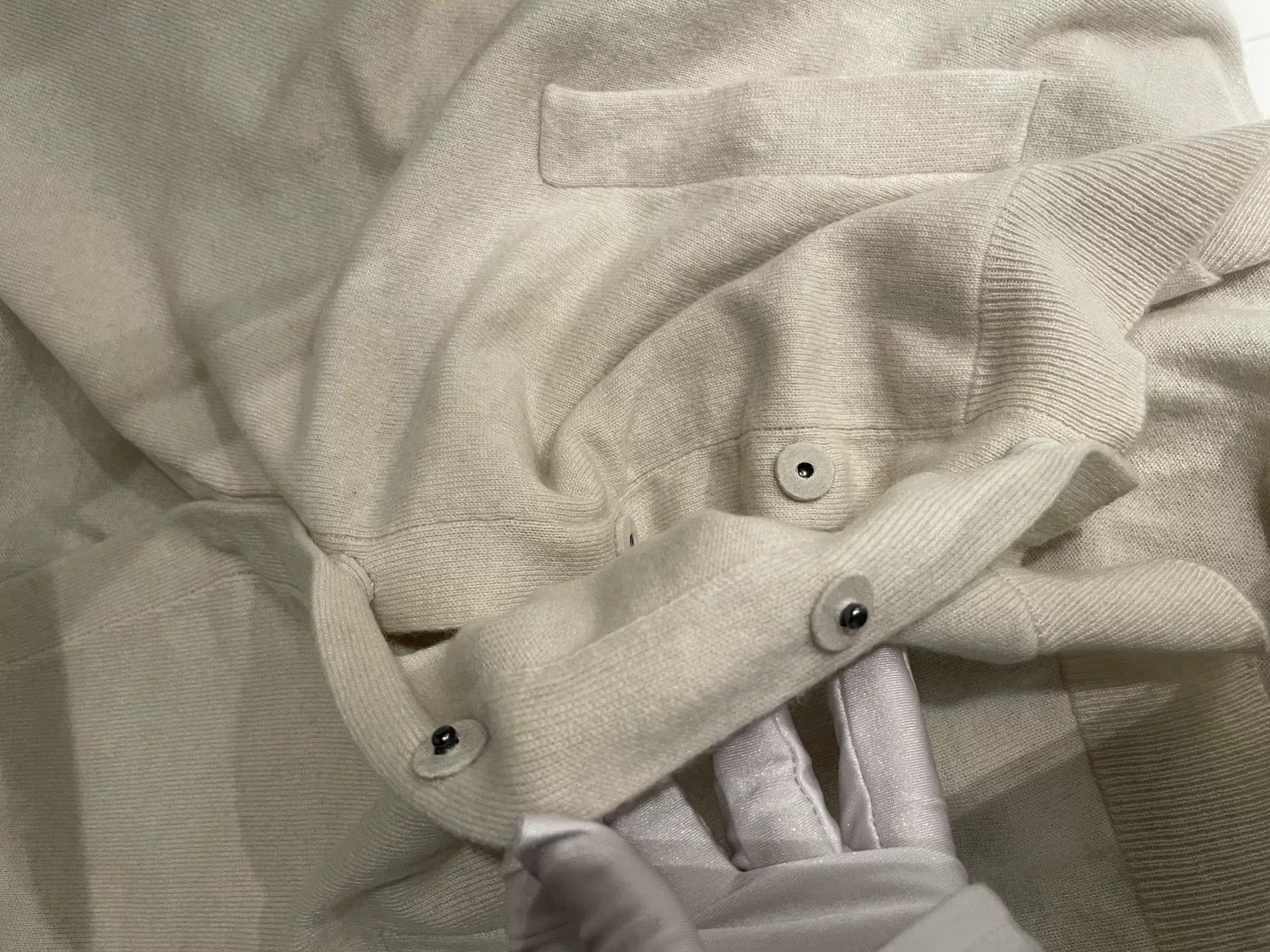 Brunello Cucinelli Brunello Cucinelli Beige Cashmere Cardigan Size US L / EU 52-54 / 3 - 5 Thumbnail