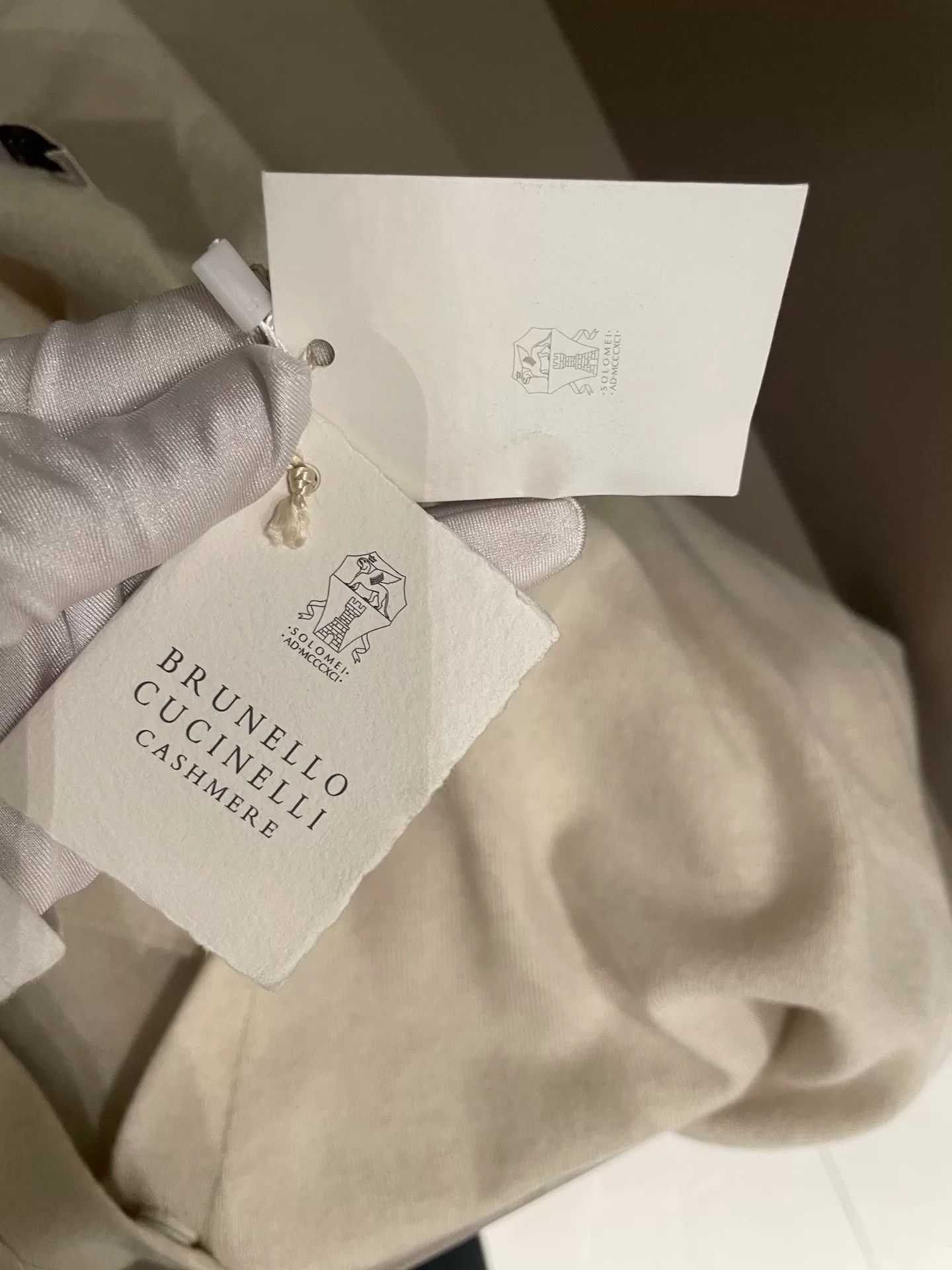 Brunello Cucinelli Brunello Cucinelli Beige Cashmere Cardigan Size US L / EU 52-54 / 3 - 4 Thumbnail