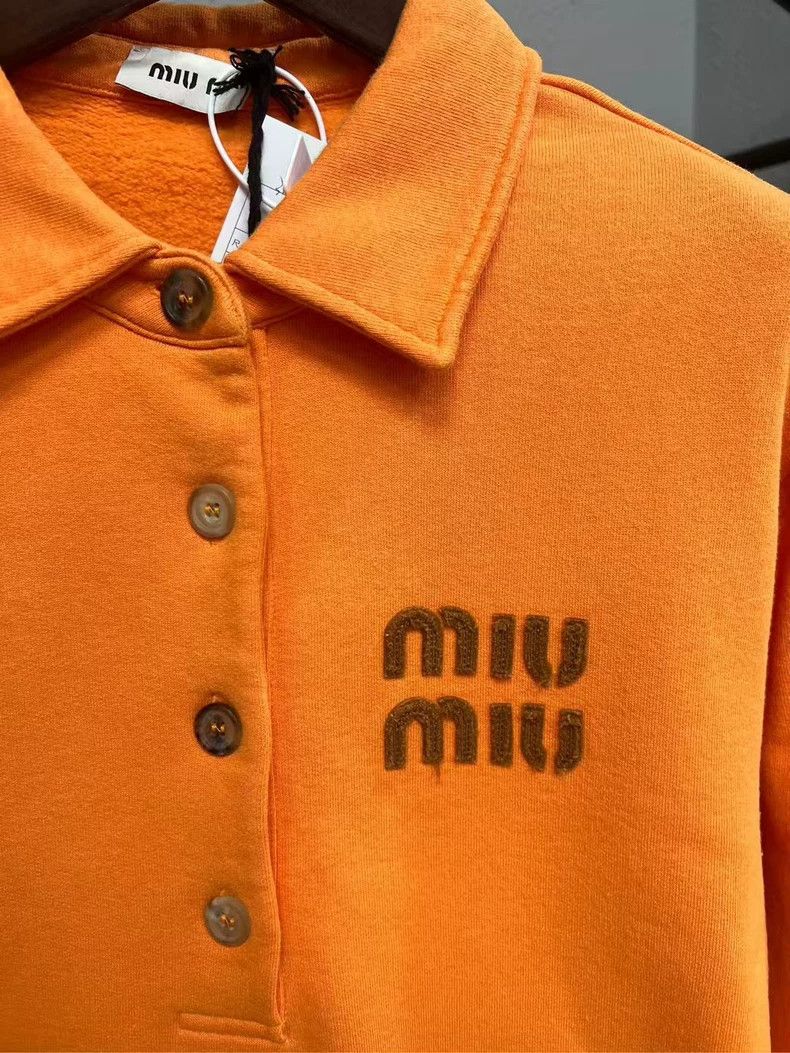 Miu Miu Miumiu Orange Logo Sweatshirt S Size US S / EU 44-46 / 1 - 3 Thumbnail