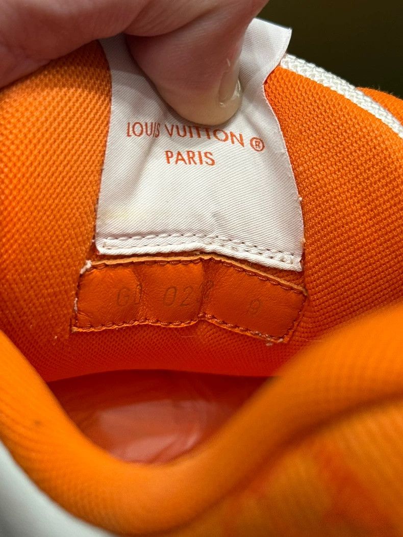Louis Vuitton LV Trainer White Orange Velcro Sneakers Size US 9 / EU 42 - 6 Thumbnail