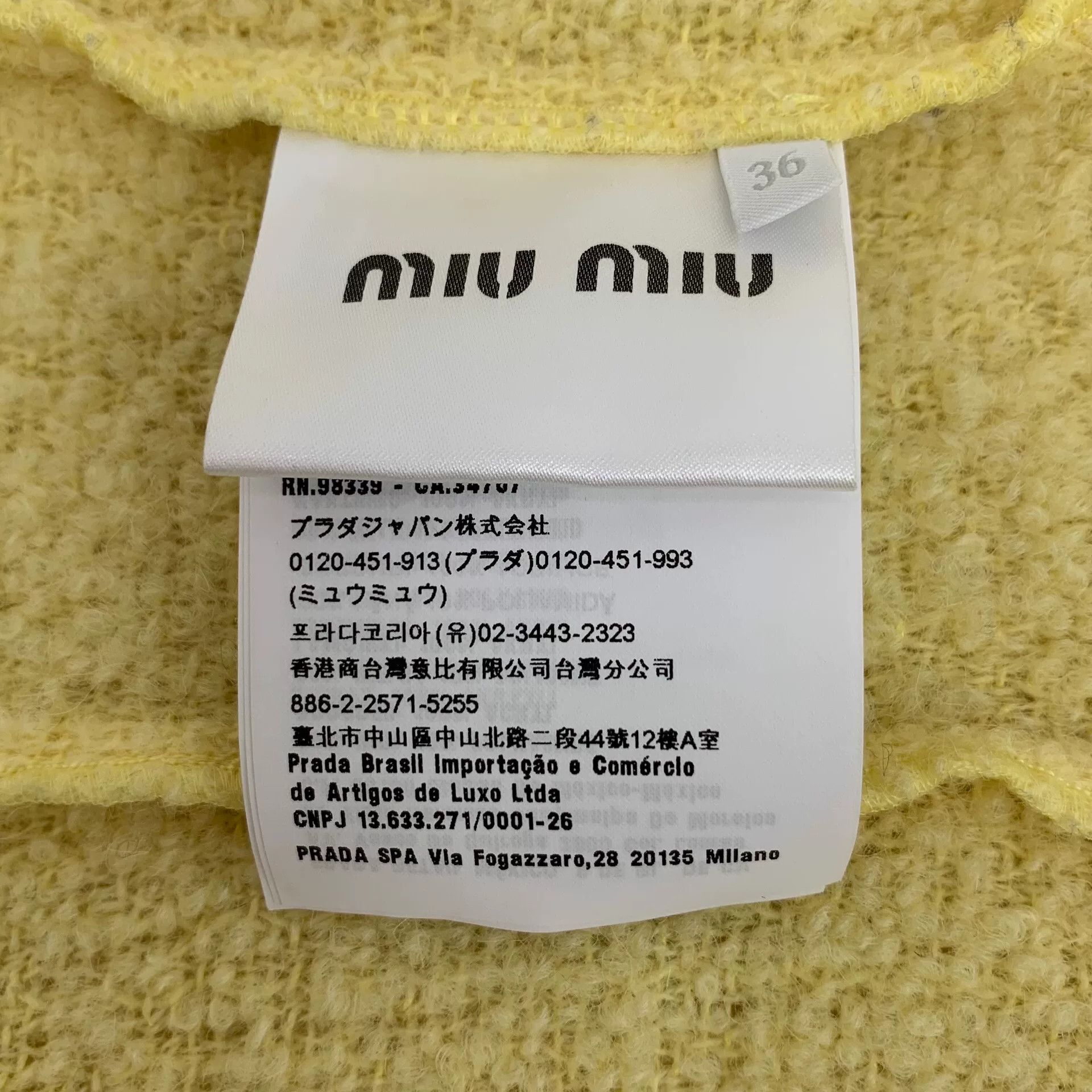 Miu Miu MiuMiu Yellow Wool V-Neck Cardigan Size US XS / EU 42 / 0 - 6 Thumbnail