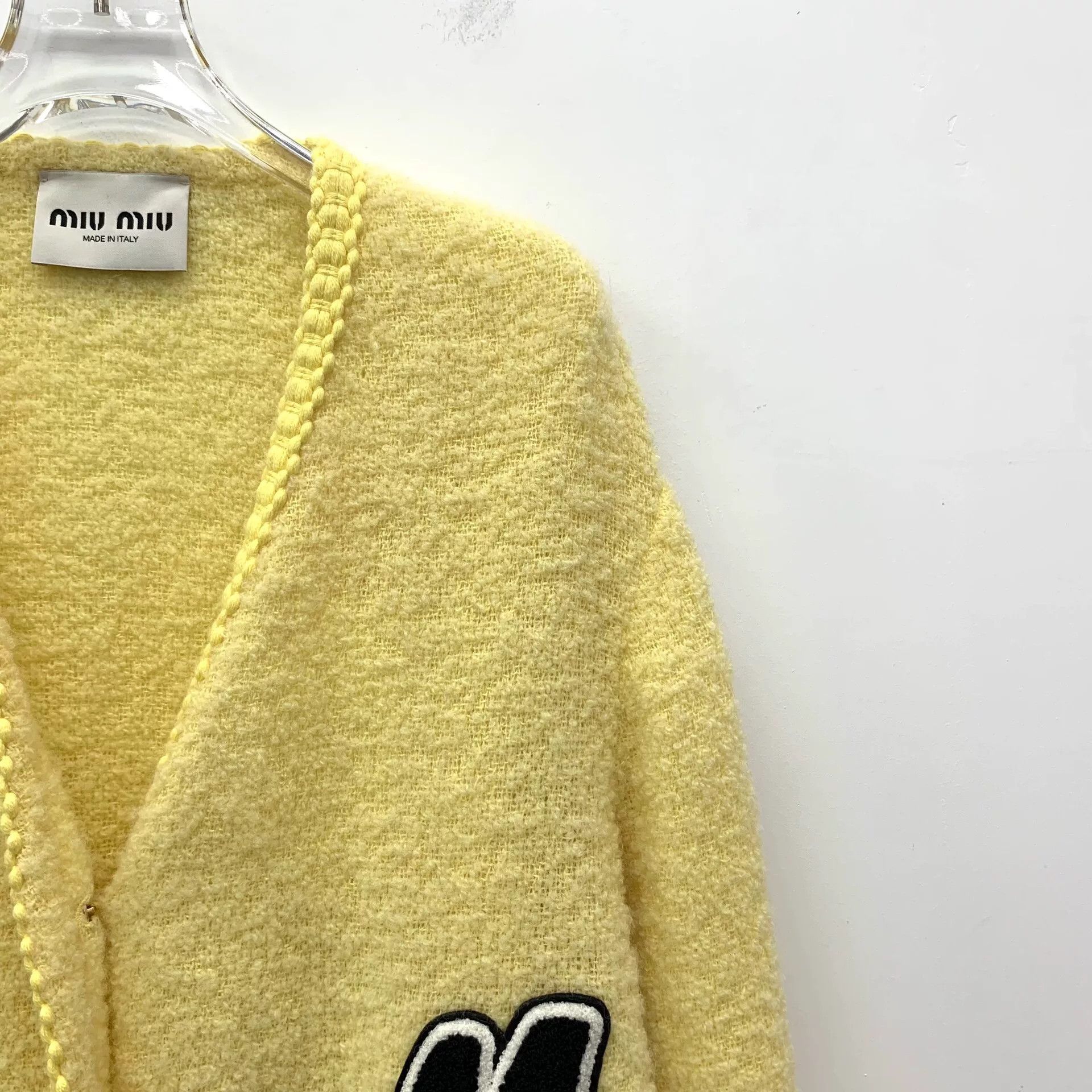 Miu Miu MiuMiu Yellow Wool V-Neck Cardigan Size US XS / EU 42 / 0 - 3 Thumbnail