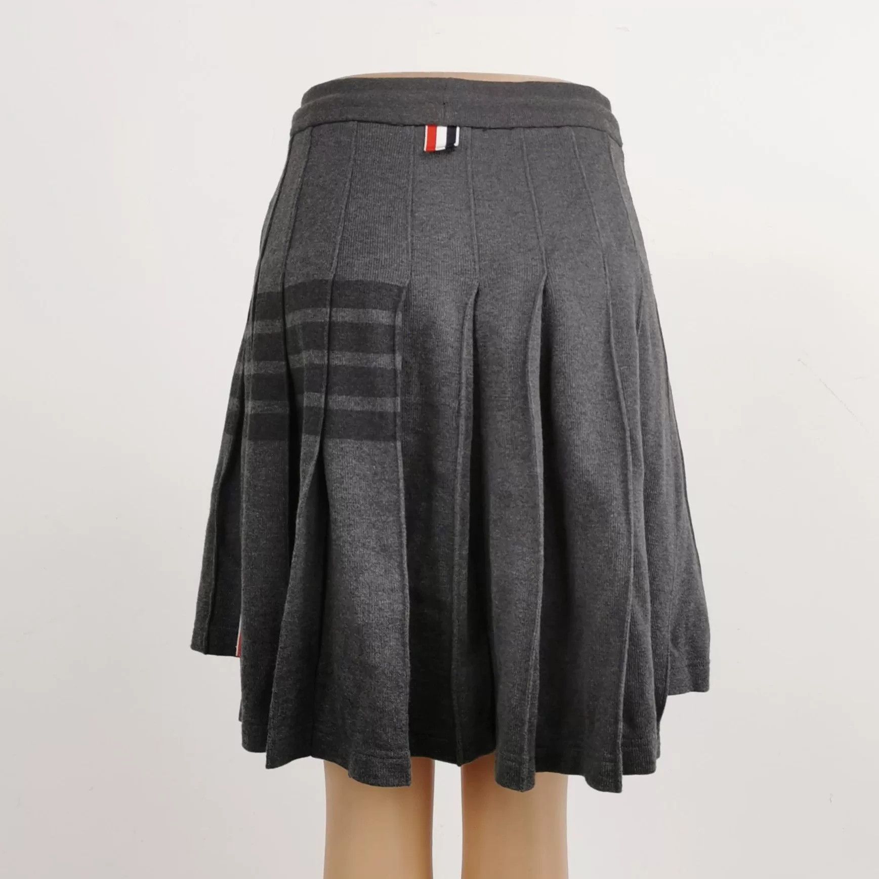 Thom Browne thom browne cotton striped pleated skirt Size US 36 / EU 52 - 2 Thumbnail