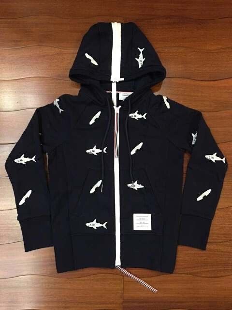 Thom Browne thom browne hooded sweatshirt with shark design Size US S / EU 44-46 / 1 - 2 Thumbnail