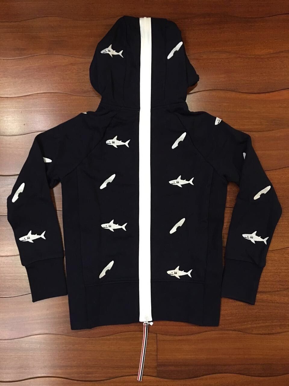 Thom Browne thom browne hooded sweatshirt with shark design Size US S / EU 44-46 / 1 - 3 Thumbnail