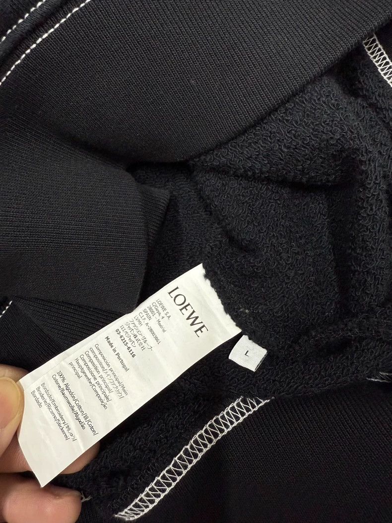 Loewe LOEWE Classic Logo Embroidered Hoodie Size US L / EU 52-54 / 3 - 3 Thumbnail