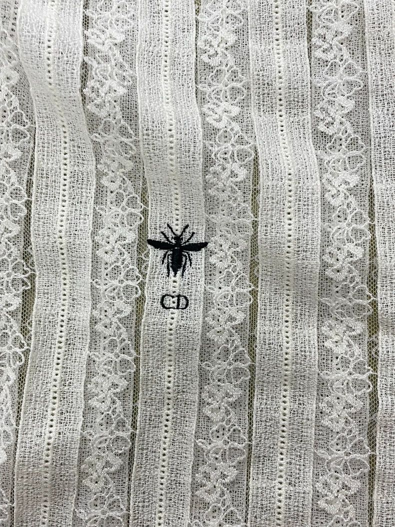 Dior Dior White Lace CD Bee Embroidery Shirt Size US S / EU 44-46 / 1 - 2 Thumbnail