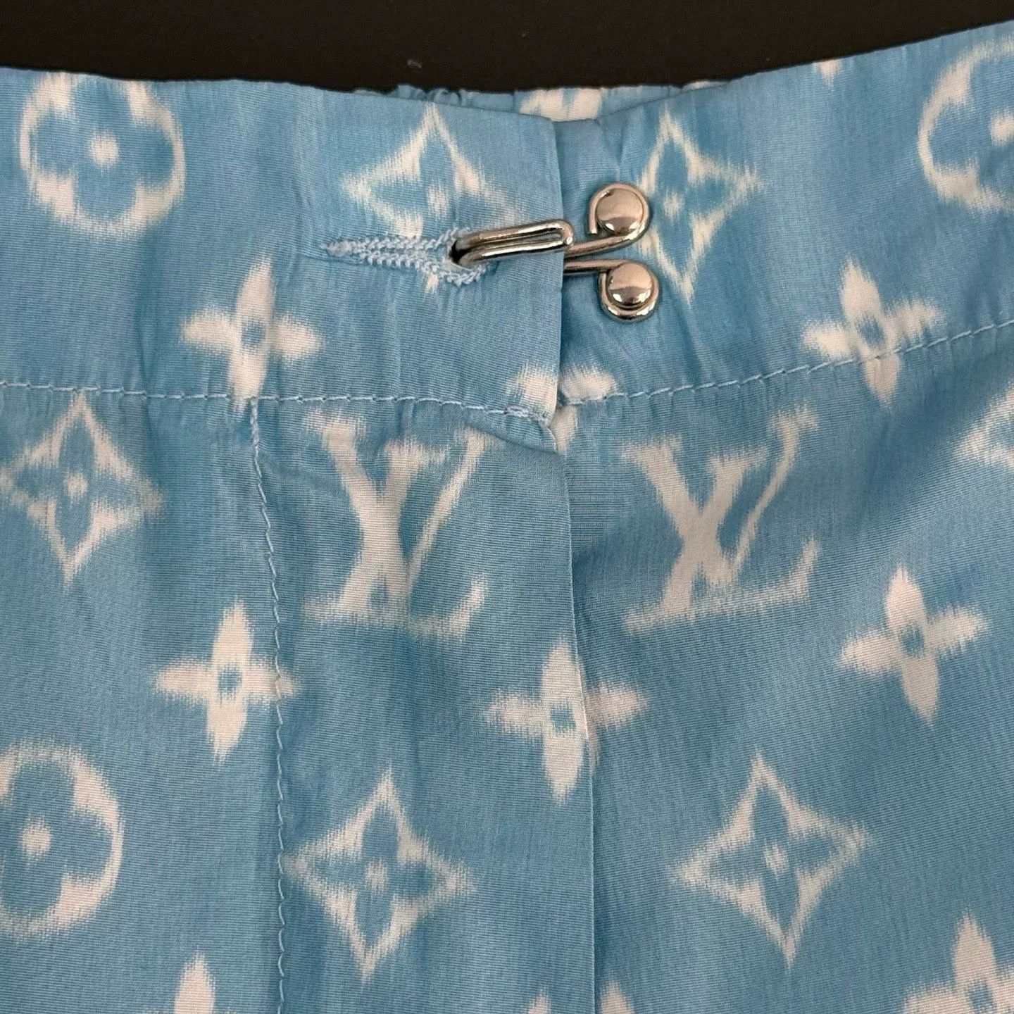 Louis Vuitton Louis Vuitton Blue Logo Silk Blend Pants Size US 36 / EU 52 - 7 Thumbnail