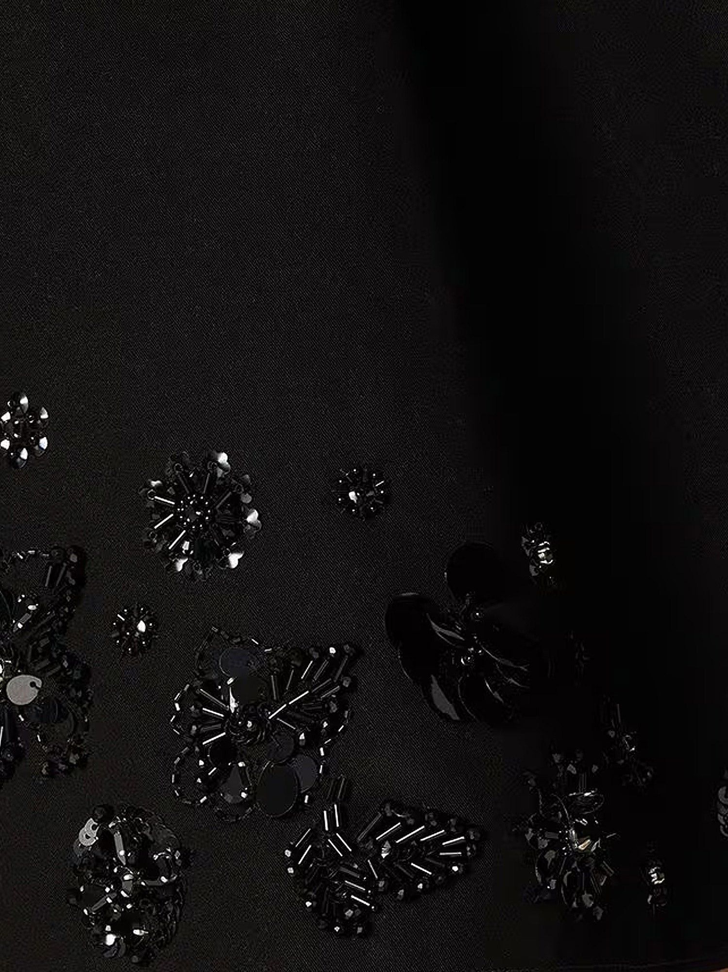  Deluxe Brand Cotton blend midi skirt with floral sequin and crystal details Tag Size IT 42 Women - USA Tariffs Included