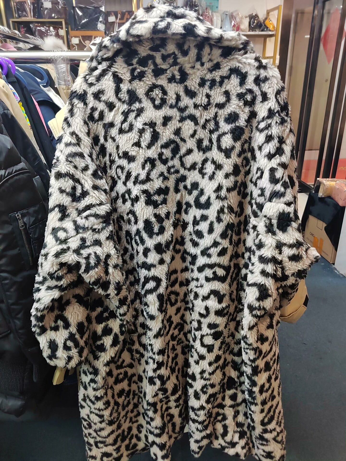 Max Mara MaxMara Leopard Teddy Bear Coat Size US S / EU 44-46 / 1 - 4 Thumbnail
