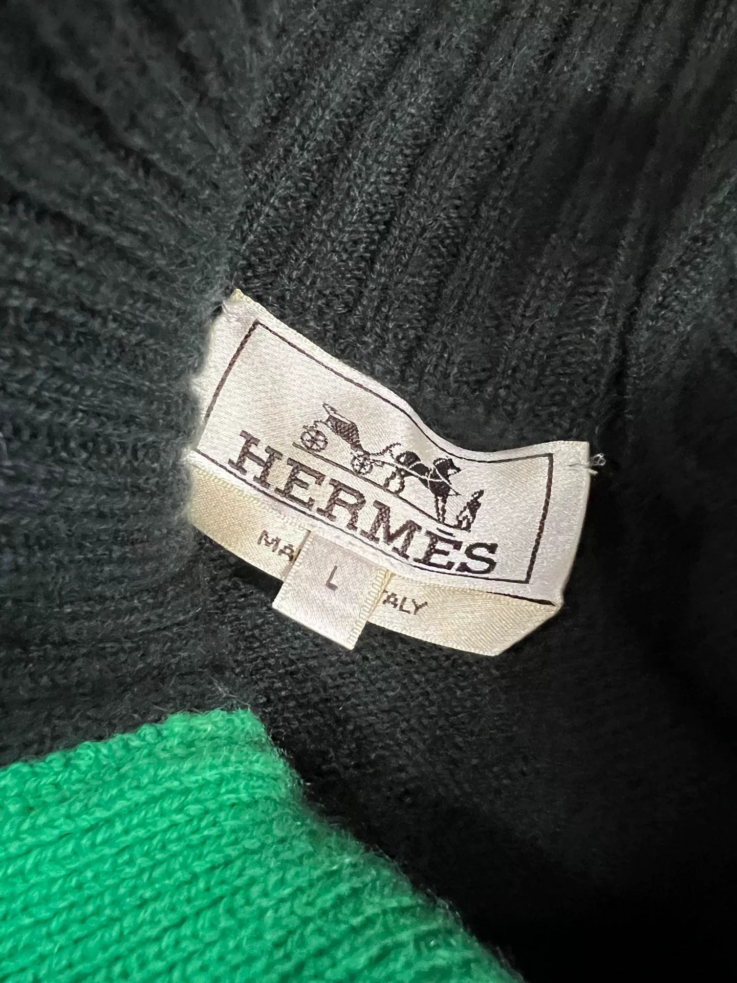 Hermes olive green high-neck knitted shirt Size US L / EU 52-54 / 3 - 6 Thumbnail