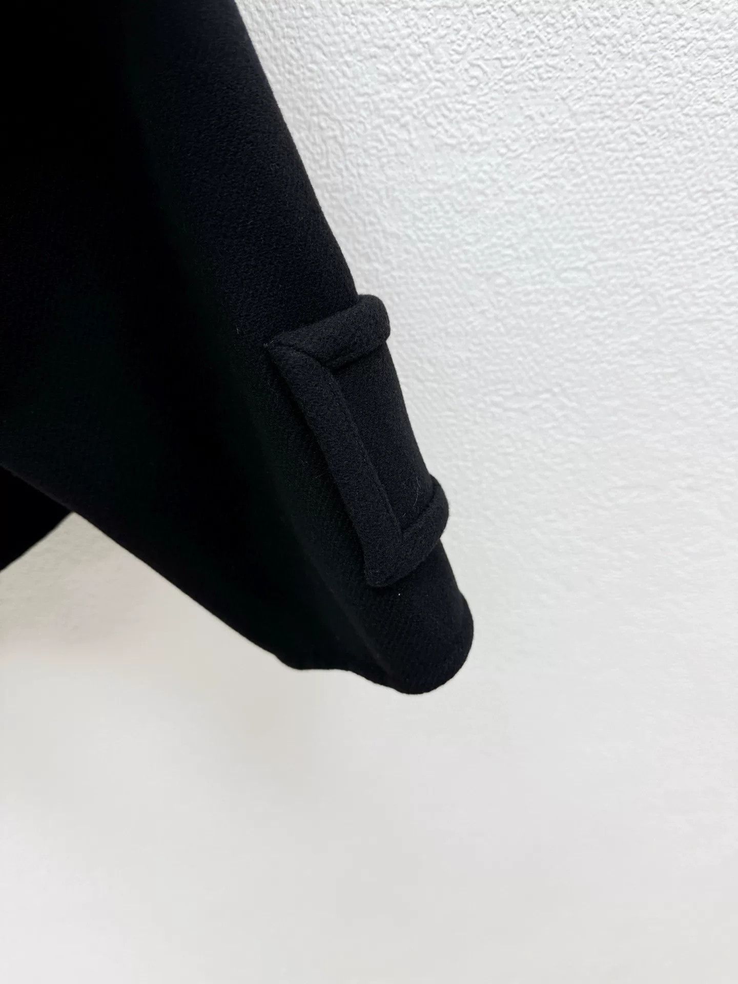 Valentino VALENTINO Wool Double-Breasted Coat Size US XS / EU 42 / 0 - 7 Thumbnail