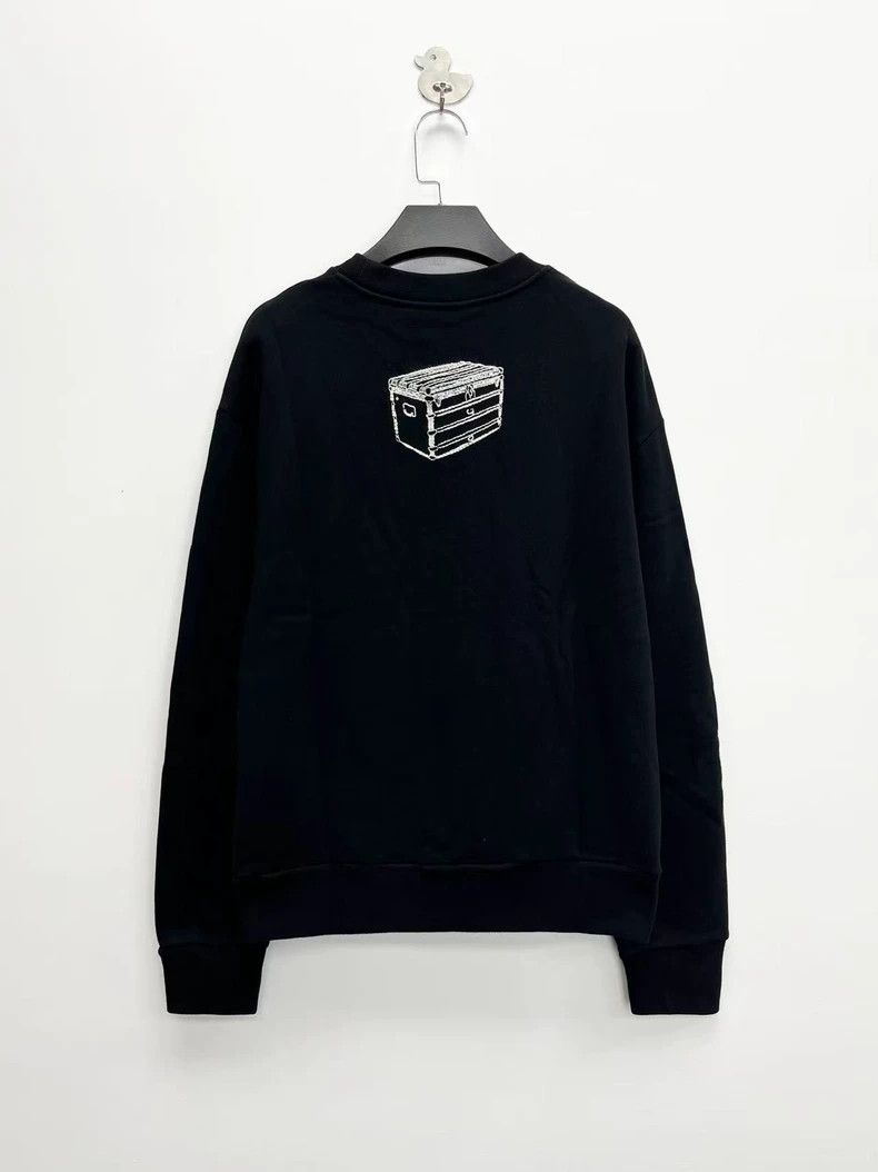 Louis Vuitton Louis Vuitton FW23 Embroidered Logo Sweatshirt Size US S / EU 44-46 / 1 - 2 Thumbnail