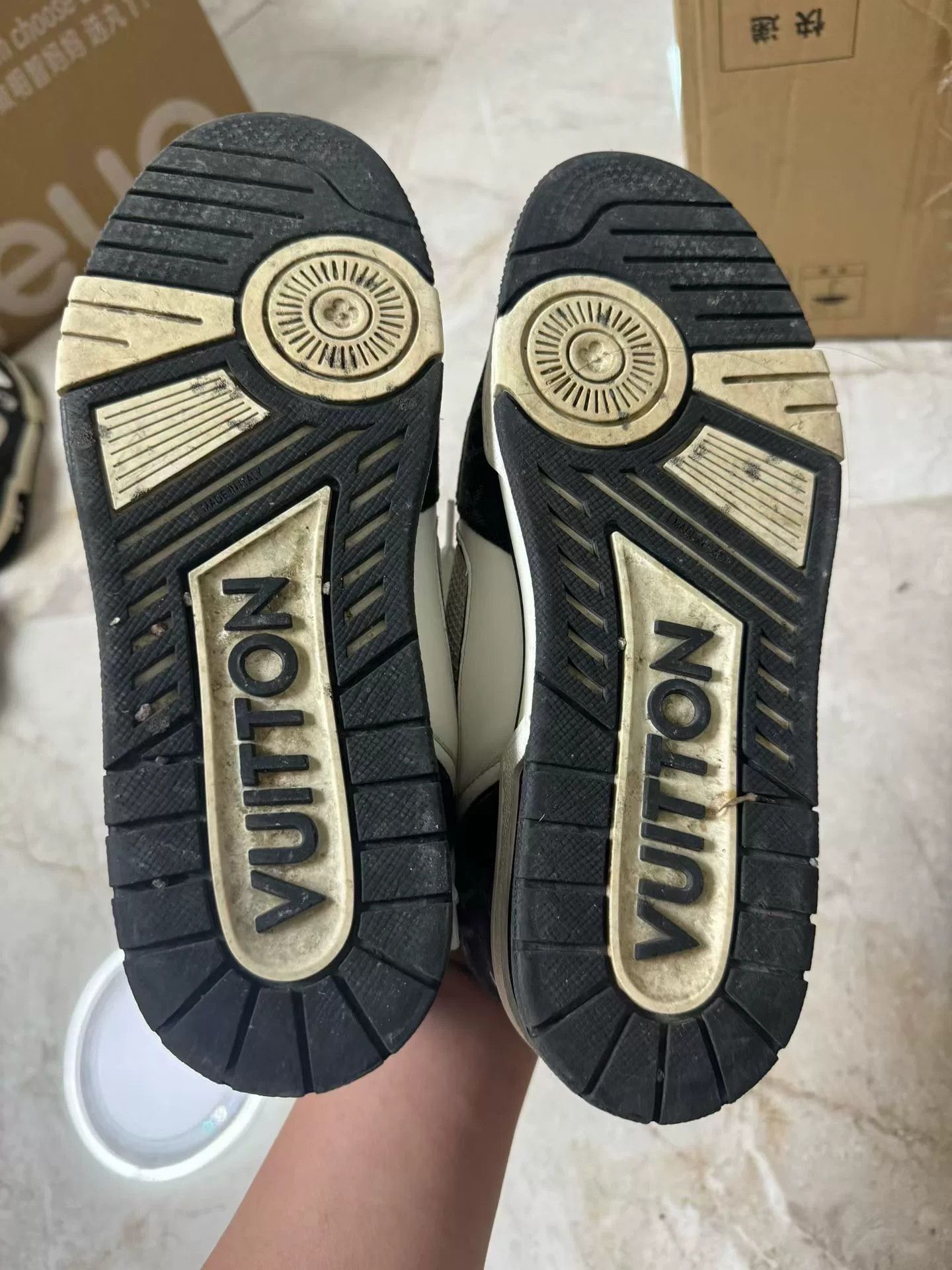 Louis Vuitton Louis Vuitton Trainer Velcro Denim Sneakers Size US 9 / EU 42 - 4 Thumbnail