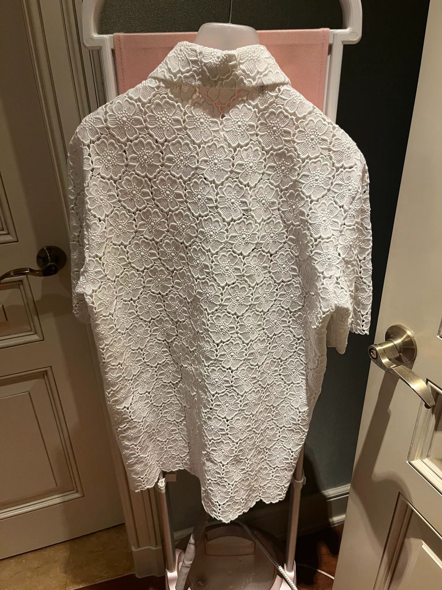 Valentino Valentino White Short Sleeve Lace Shirt Size US S / EU 44-46 / 1 - 4 Thumbnail
