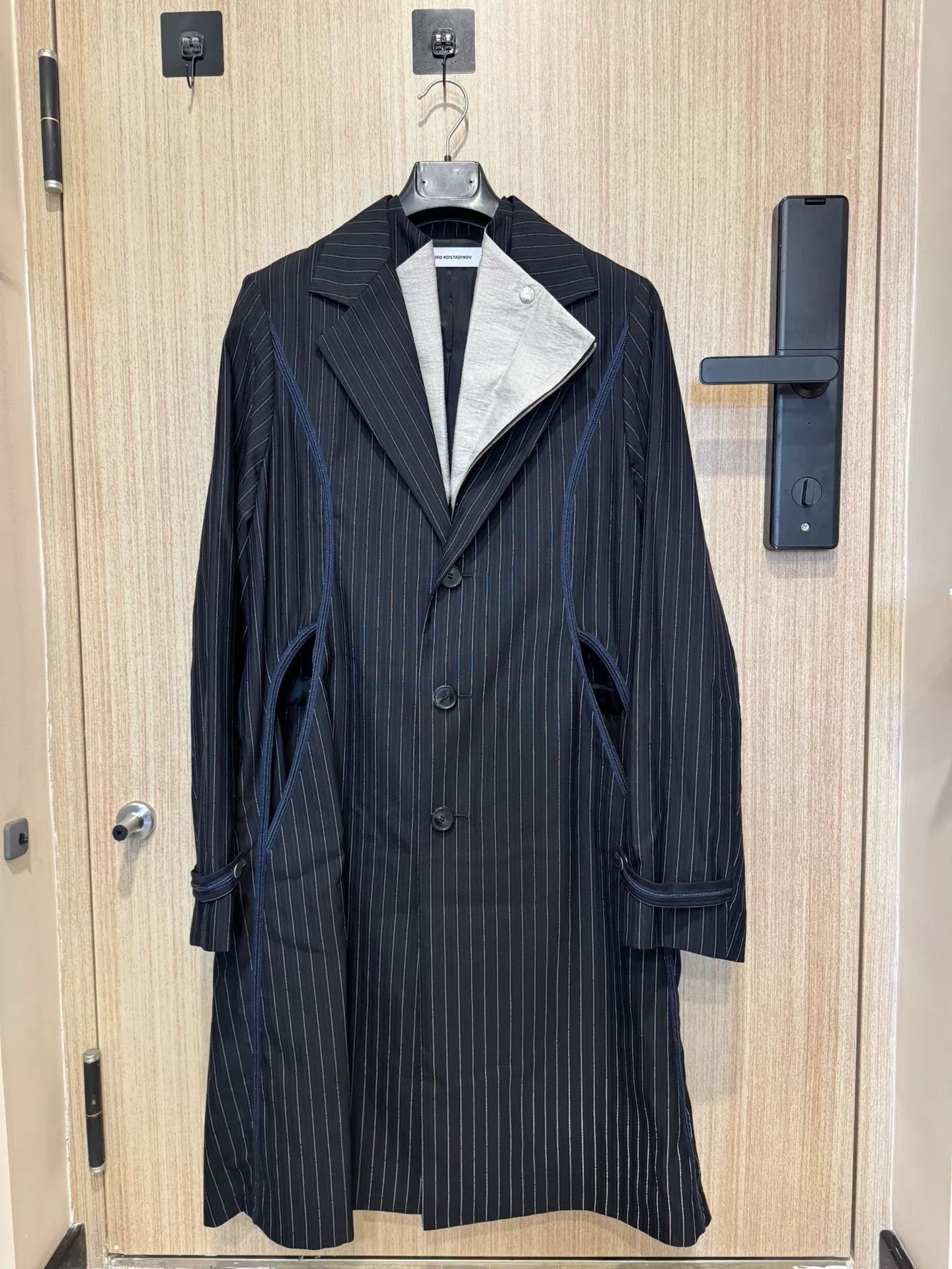 Kiko Kostadinov Kiko Kostadinov Freydal Tailored Long Coat Size US M / EU 48-50 / 2 - 2 Thumbnail