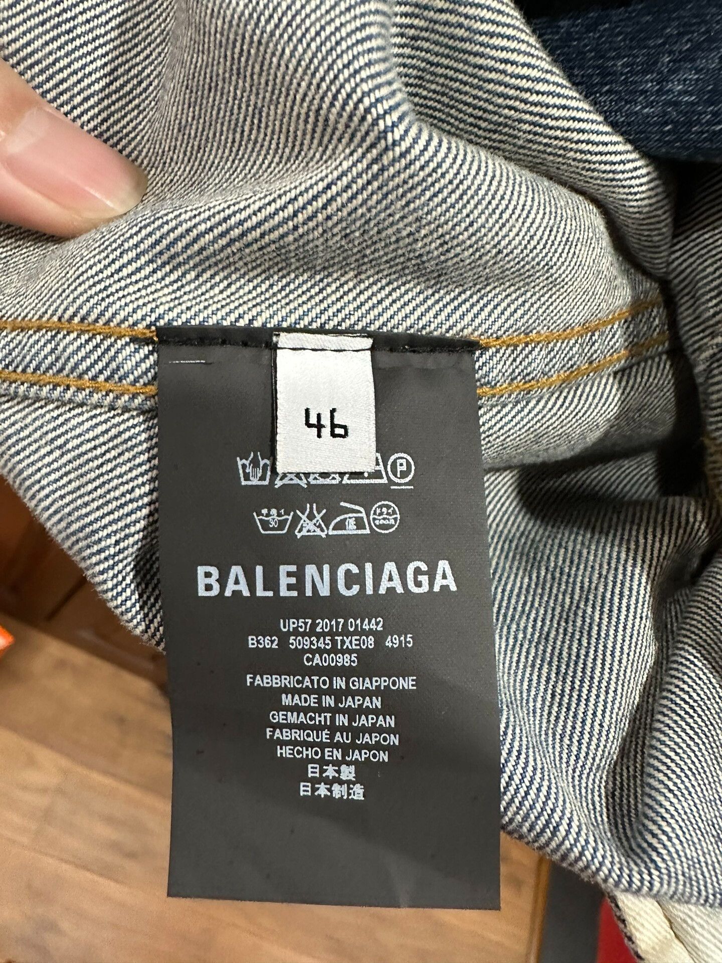Balenciaga Balenciaga Denim Jacket Size 46 Size US L / EU 52-54 / 3 - 5 Thumbnail