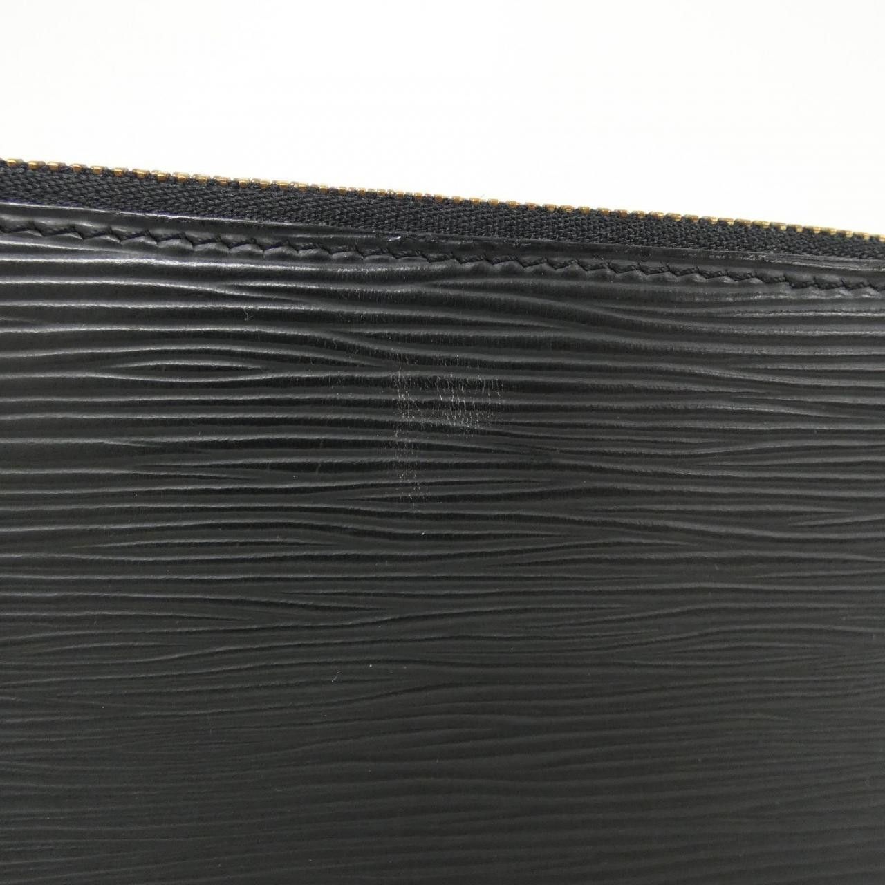 Louis Vuitton Louis Vuitton Louis Vuitton Pochette Accessoires Epi Accessory Pouch Leather Clutch Bag M52942 DUTY FREE for USA Size ONE SIZE - 5 Thumbnail