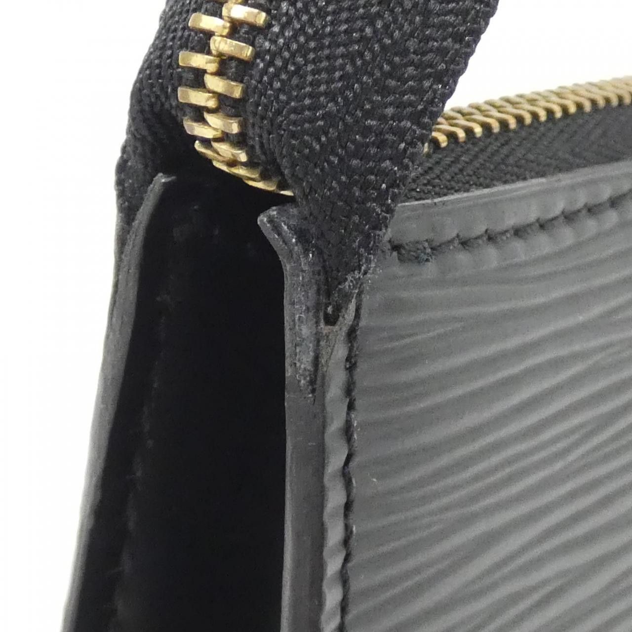 Louis Vuitton Louis Vuitton Louis Vuitton Pochette Accessoires Epi Accessory Pouch Leather Clutch Bag M52942 DUTY FREE for USA Size ONE SIZE - 6 Thumbnail