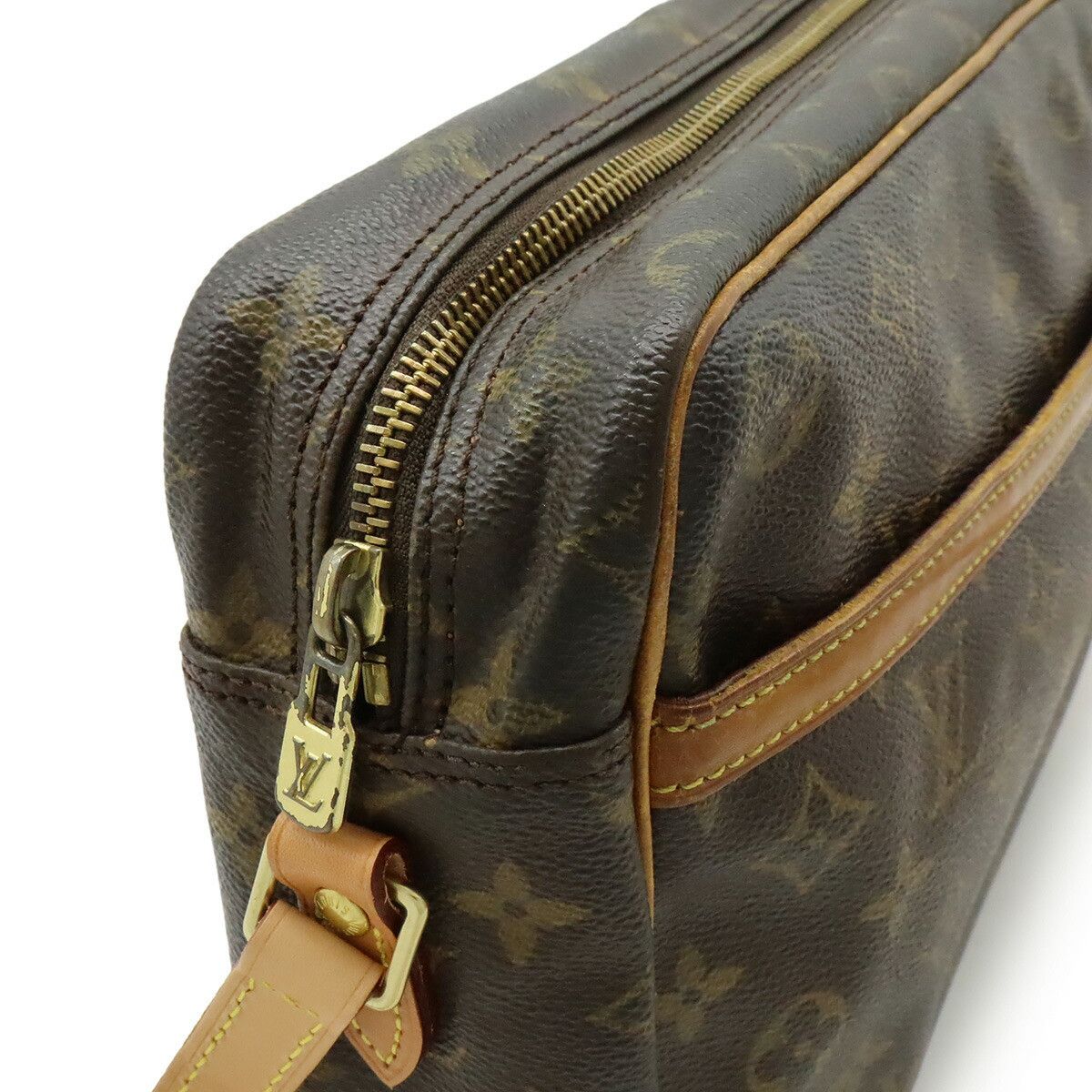 Louis Vuitton Louis Vuitton Louis Vuitton Trocadero Monogram Shoulder Bag Canvas Crossbody Bag M51272 DUTY FREE for USA Size ONE SIZE - 6 Thumbnail