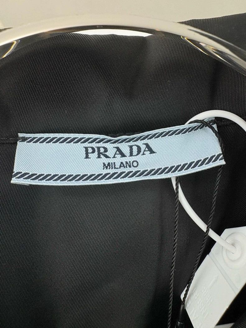 Prada PRADA Nylon Triangle Bag Short-Sleeve Shirt Size US S / EU 44-46 / 1 - 4 Thumbnail