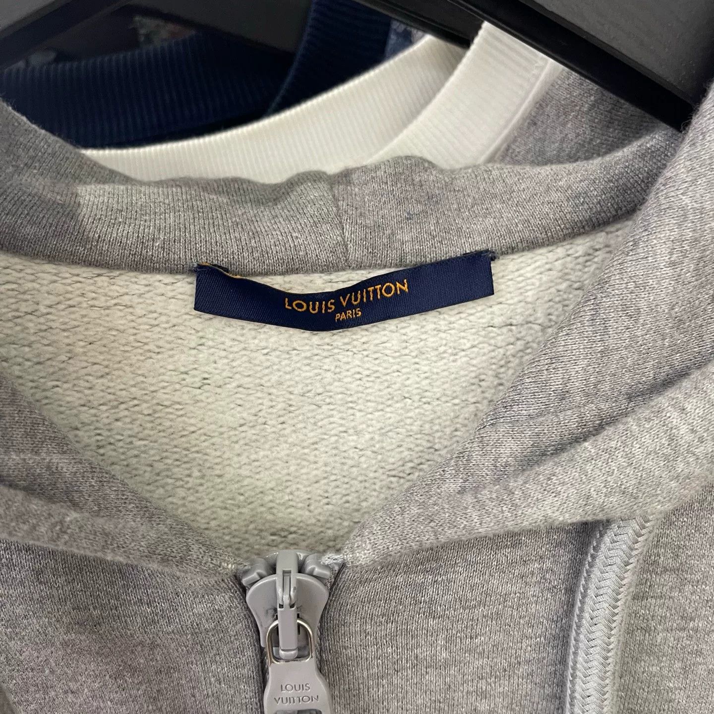 Louis Vuitton LV 3D Logo Grey Hoodie Jacket Size US L / EU 52-54 / 3 - 3 Thumbnail