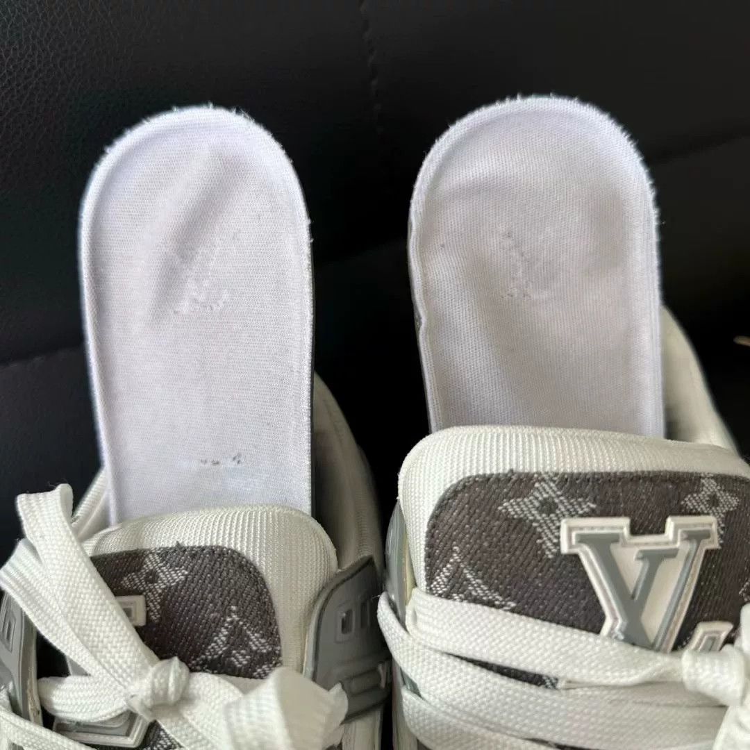 Louis Vuitton Louis Vuitton 2024 Trainer Low Top Sneakers Size US 9 / EU 42 - 7 Thumbnail