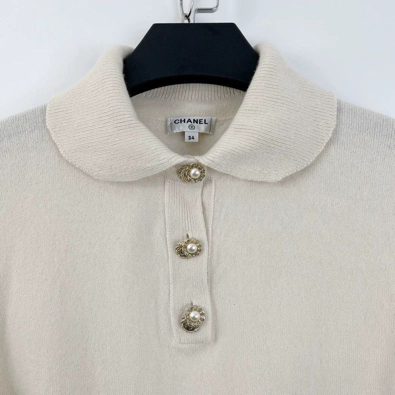 Chanel Chanel Pearl Button Collar Knit Top Size US M / EU 48-50 / 2 - 3 Thumbnail