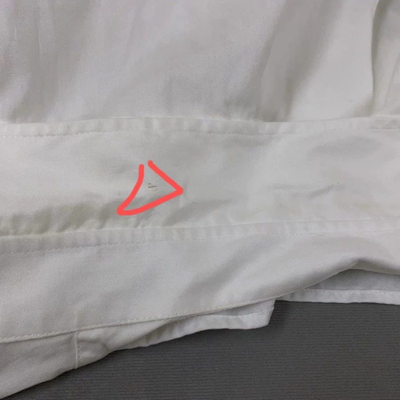 Louis Vuitton Louis Vuitton 24 Pearl Button Logo Shirt Size US XS / EU 42 / 0 - 8 Thumbnail