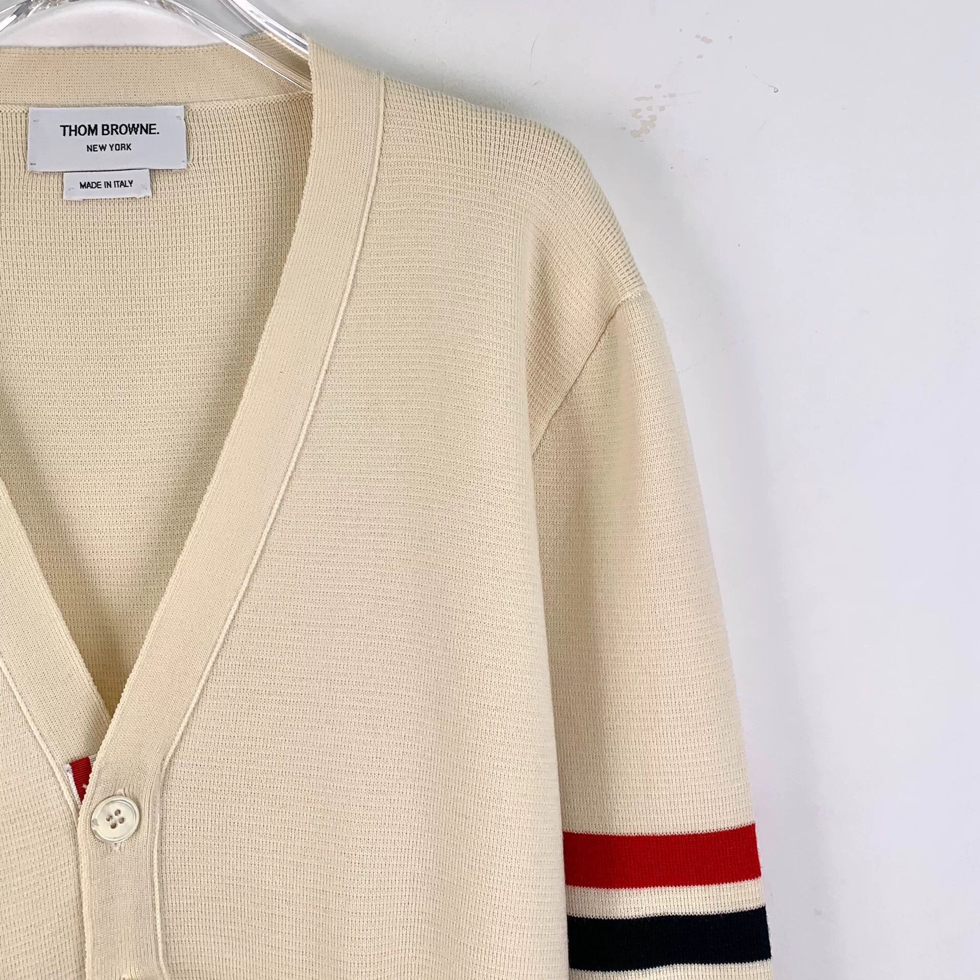 Thom Browne beige classic wool V-neck cardigan Size US M / EU 48-50 / 2 - 3 Thumbnail