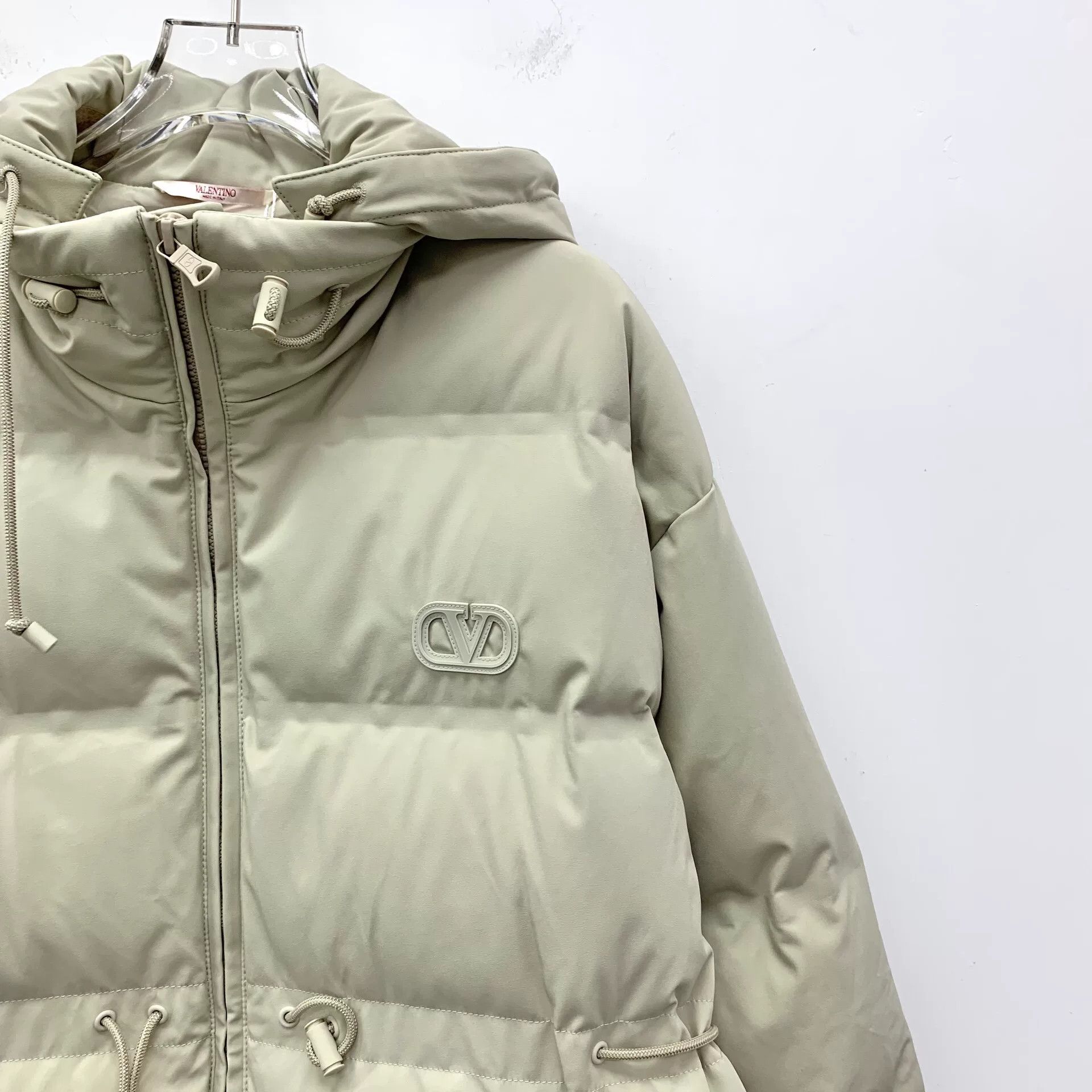 Valentino valentino beige hooded puffer jacket Size US L / EU 52-54 / 3 - 3 Thumbnail