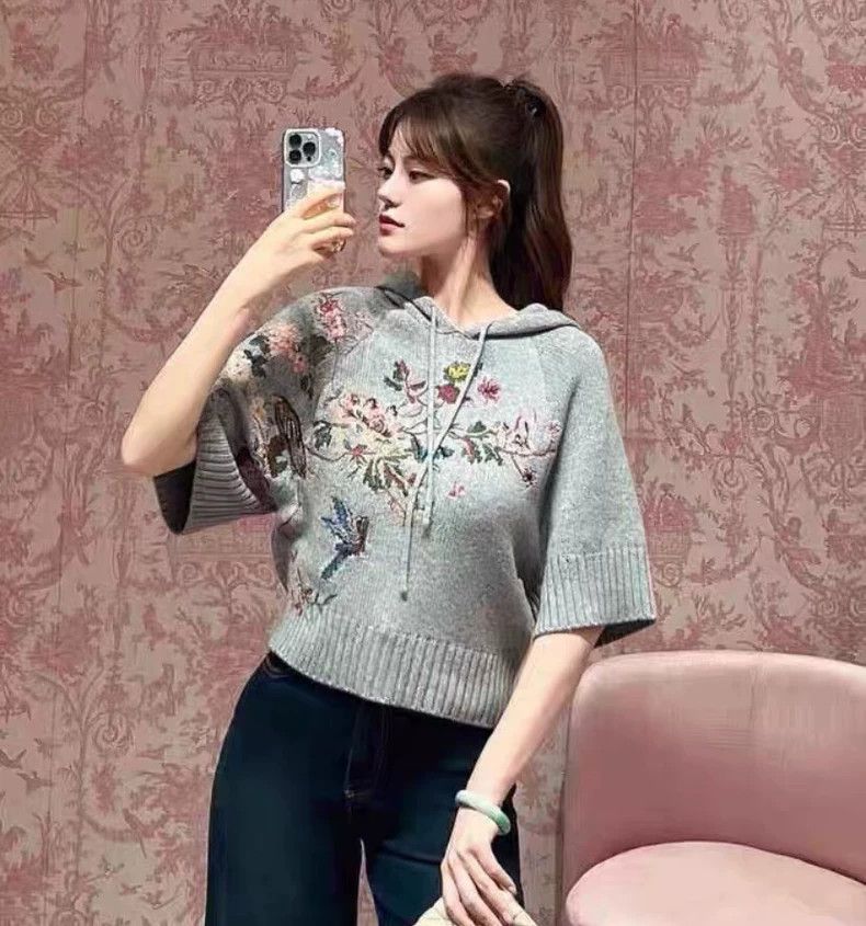 Dior Dior Gray Floral Cashmere Hooded Sweater Size US S / EU 44-46 / 1 - 8 Thumbnail