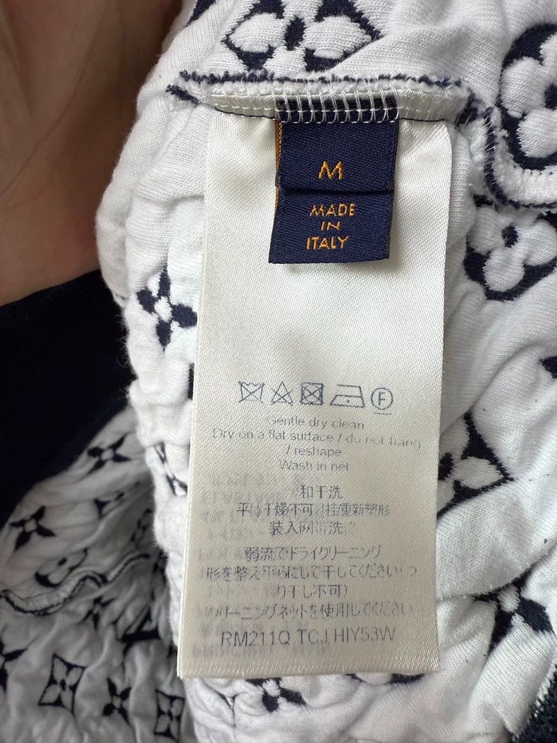 Louis Vuitton Louis Vuitton Monogram Print Sweatshirt M Size US M / EU 48-50 / 2 - 4 Thumbnail