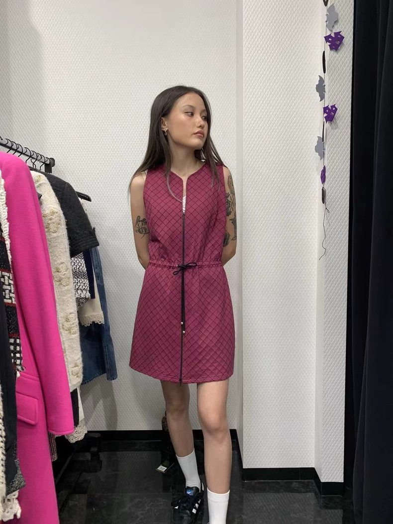 Chanel Chanel Red Plaid Sleeveless Dress Size US S / EU 44-46 / 1 - 8 Thumbnail