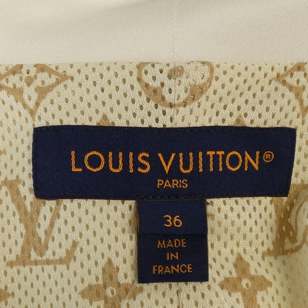 Louis Vuitton Louis Vuitton Louis Vuitton Jacket Cotton Outerwear FRVE35NFH DUTY FREE for USA Size ONE SIZE - 4 Thumbnail