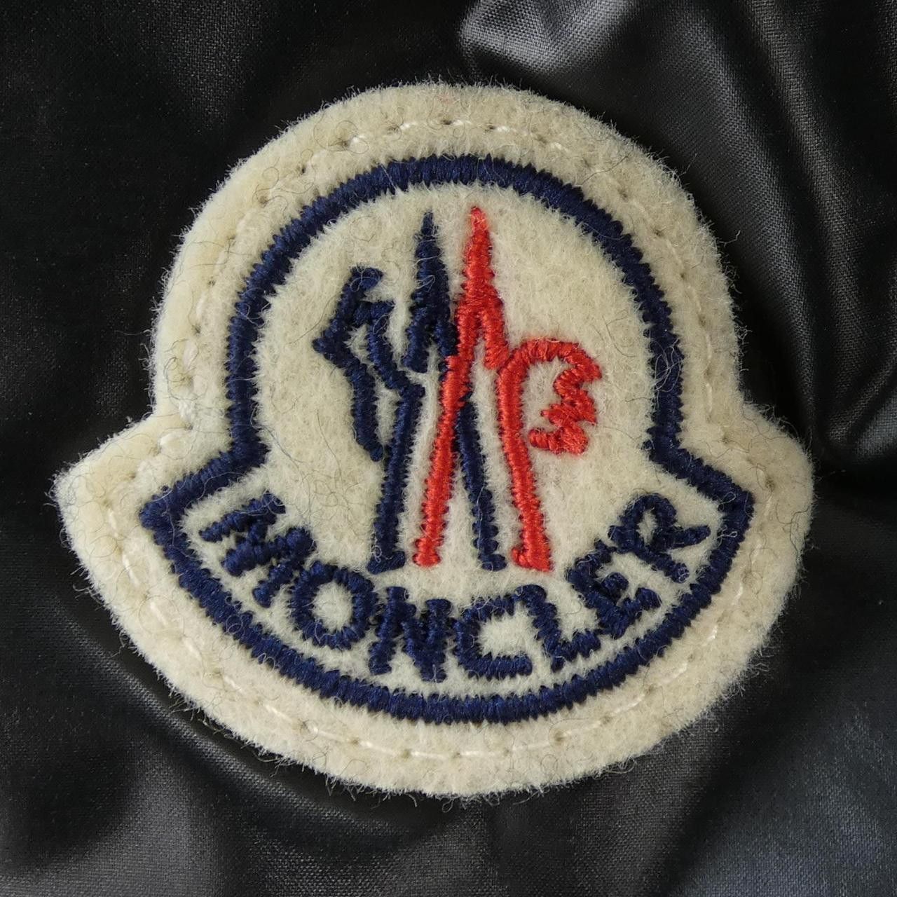 Moncler Moncler Moncler Cardigan Wool Cardigan Others Tops 20919B00041 M1241 DUTY FREE for USA Size ONE SIZE - 7 Thumbnail