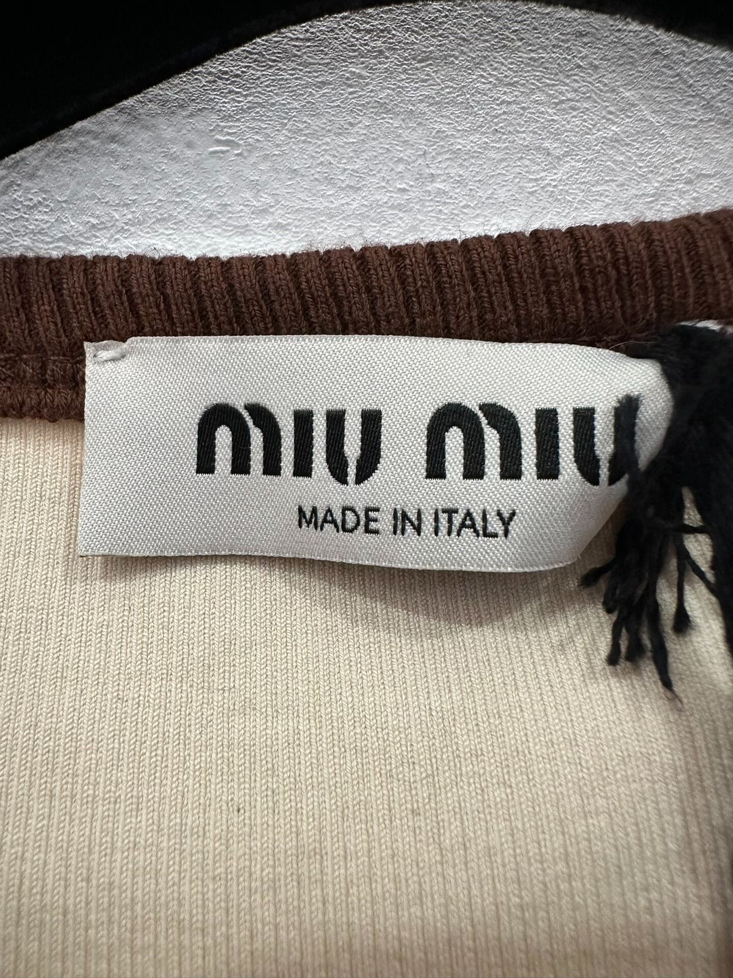 Miu Miu miumiu beige color block knit t-shirt Size US M / EU 48-50 / 2 - 5 Thumbnail