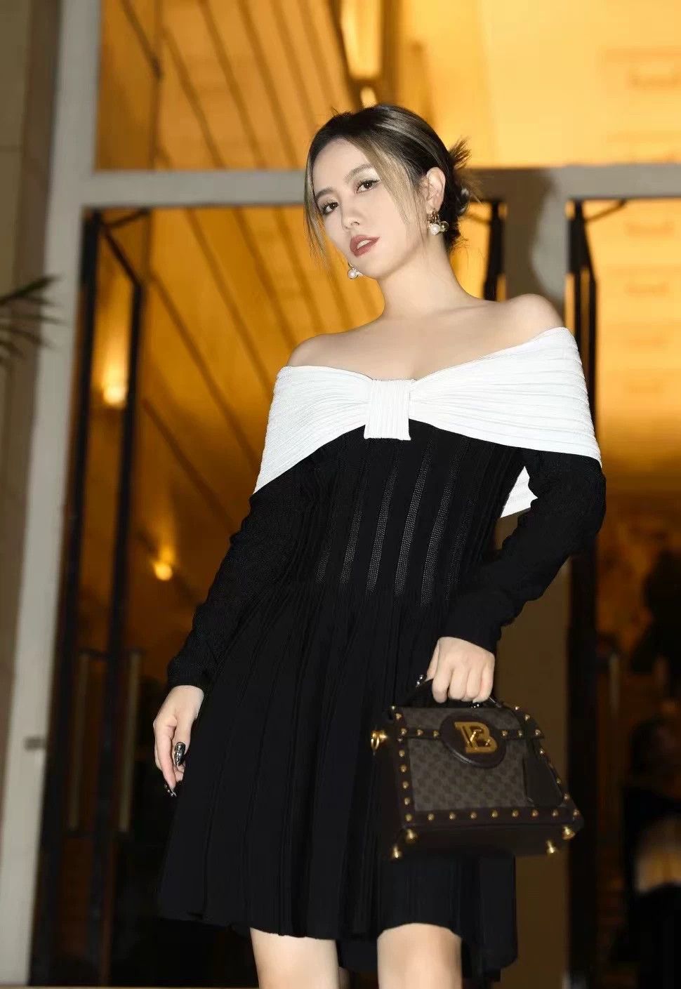 Balmain black and white off-shoulder knitted dress Size US S / EU 44-46 / 1 - 6 Thumbnail