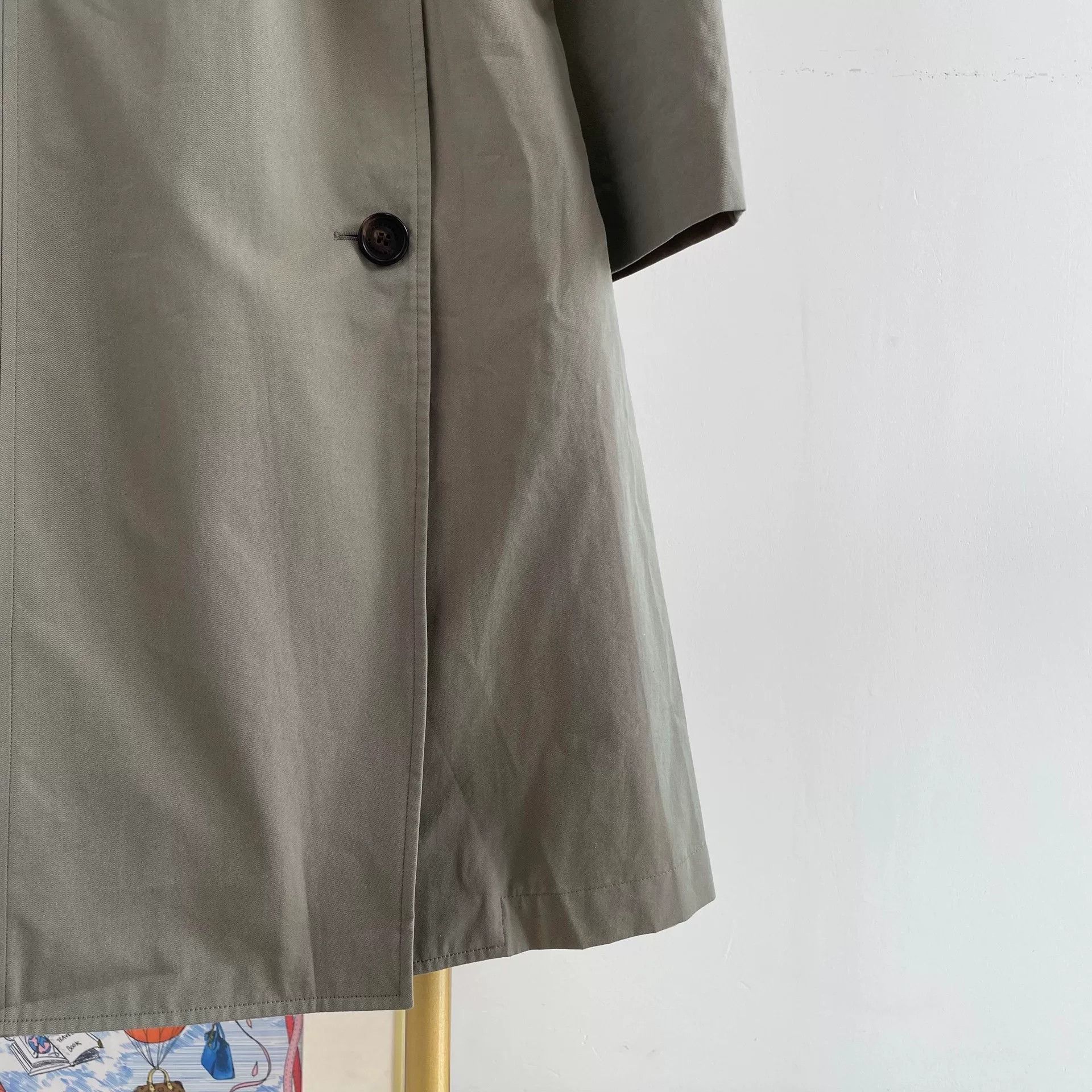 Burberry Burberry Green Trench Coat UK12 Size US M / EU 48-50 / 2 - 5 Thumbnail