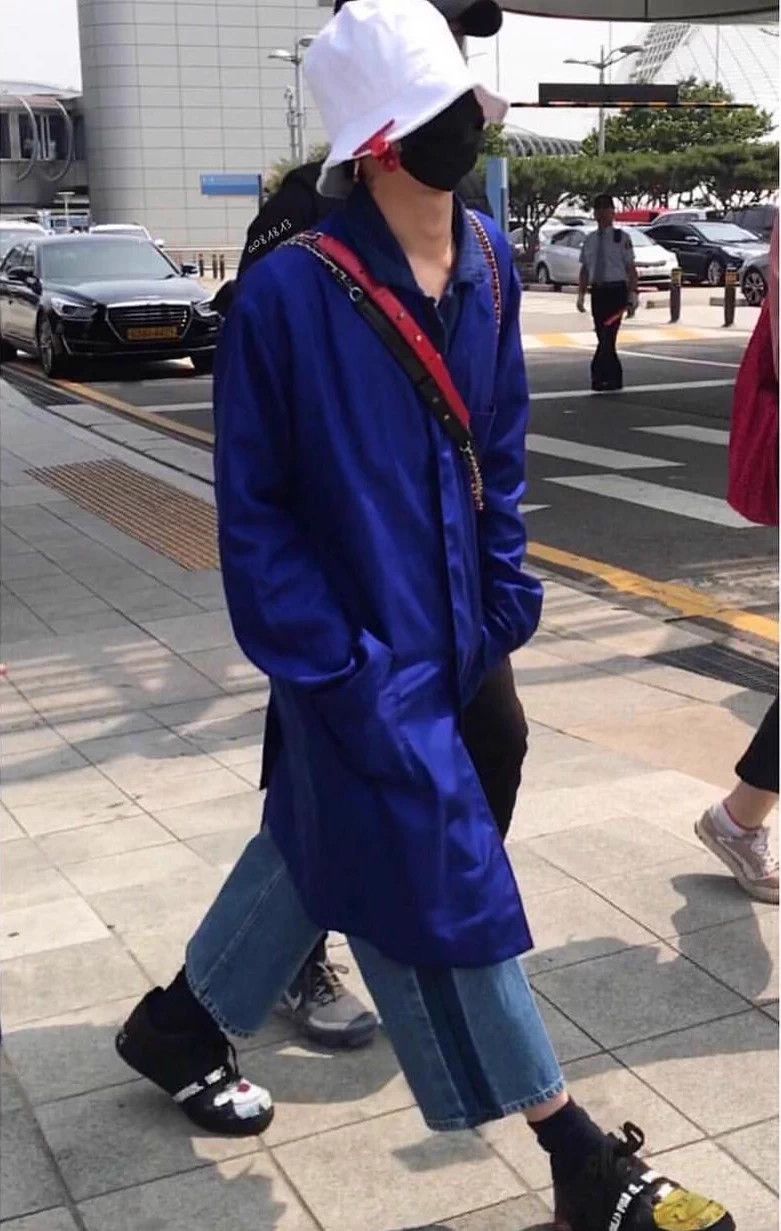 Haider Ackermann Haider Ackermann Blue Cargo Trench Coat Size US S / EU 44-46 / 1 - 3 Thumbnail