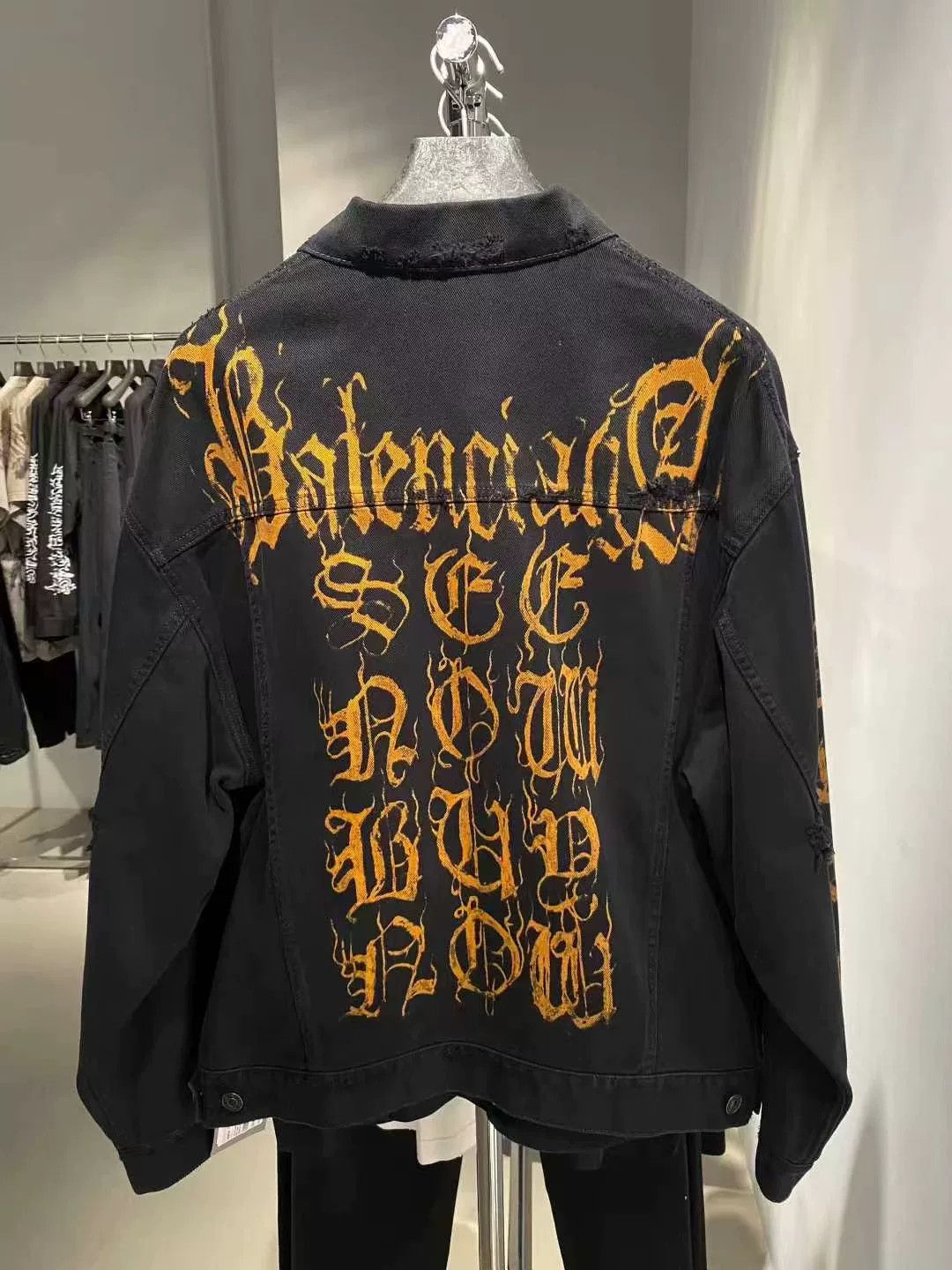 Balenciaga Balenciaga Black Flame Print Denim Jacket Size US S / EU 44-46 / 1 - 2 Thumbnail