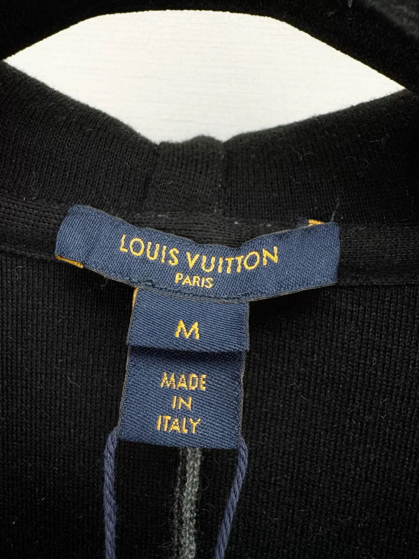 Louis Vuitton Louis Vuitton Cashmere Blend Cape Size US M / EU 48-50 / 2 - 2 Thumbnail